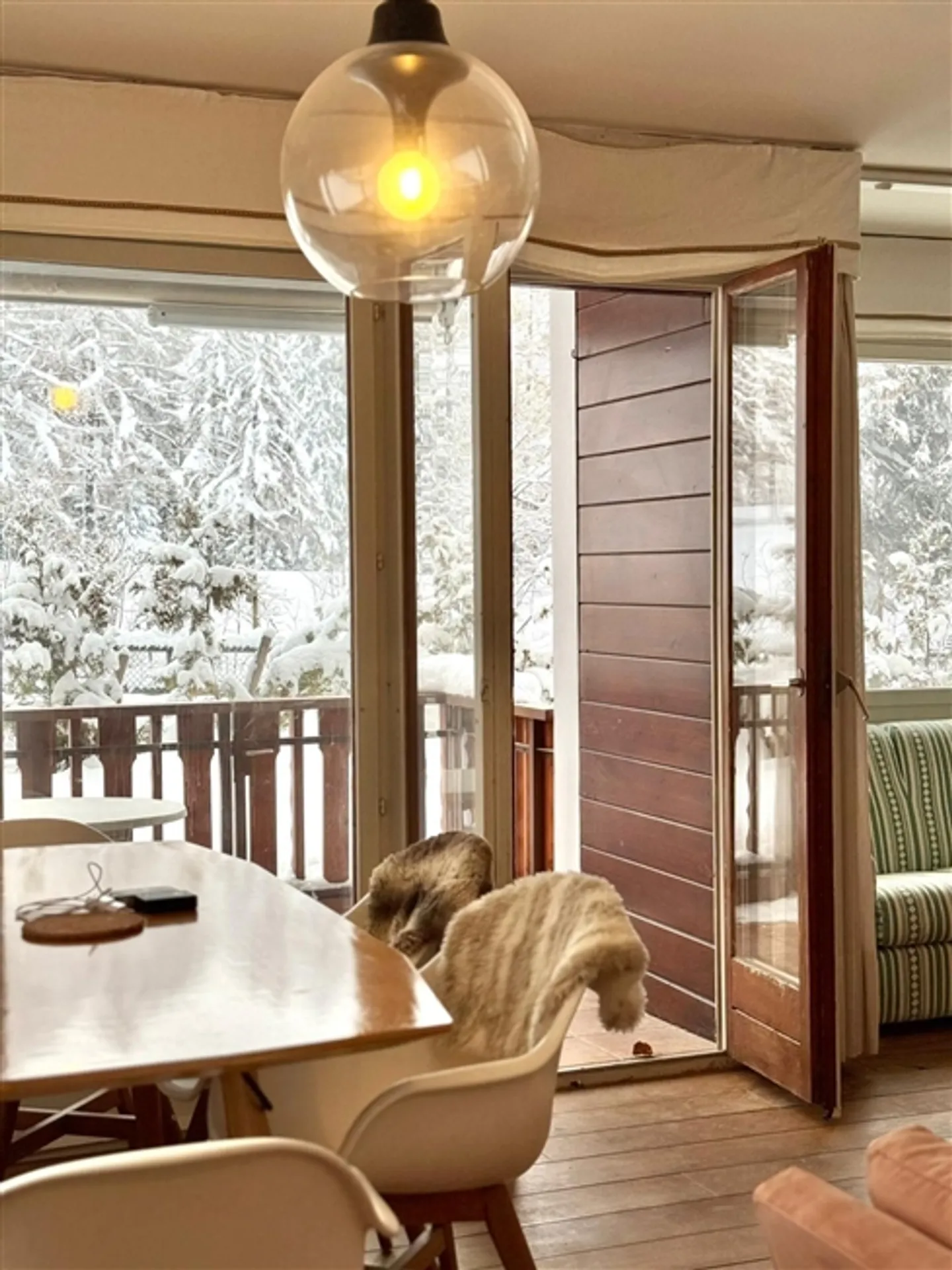 4.5 Room Apartment on the Edge of the Golf Course (Lärchen) - Privileged Location - Photo 6 of 13