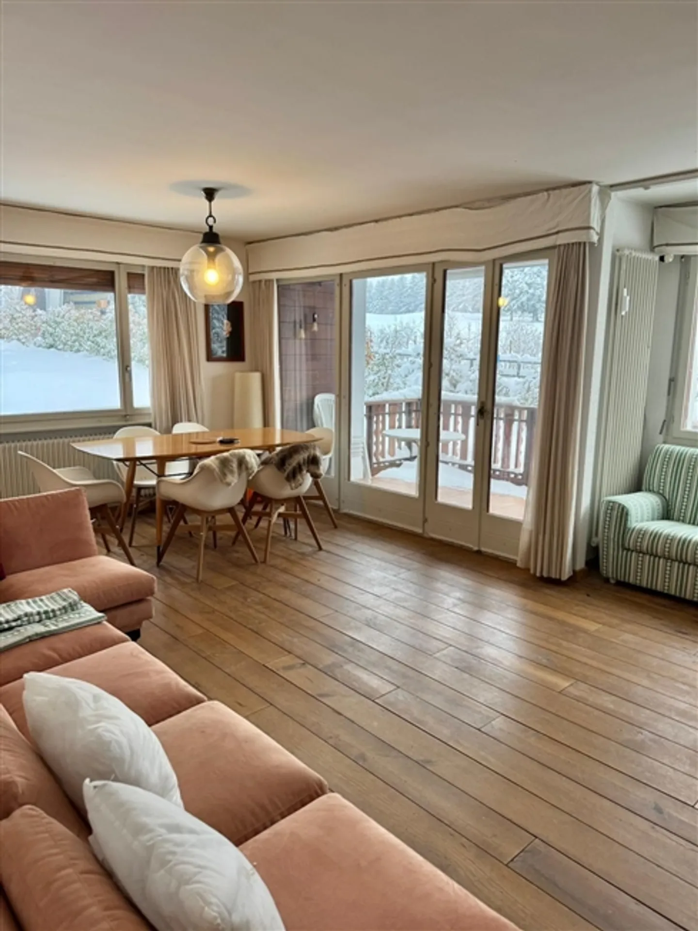 4.5 Room Apartment on the Edge of the Golf Course (Lärchen) - Privileged Location - Photo 7 of 13