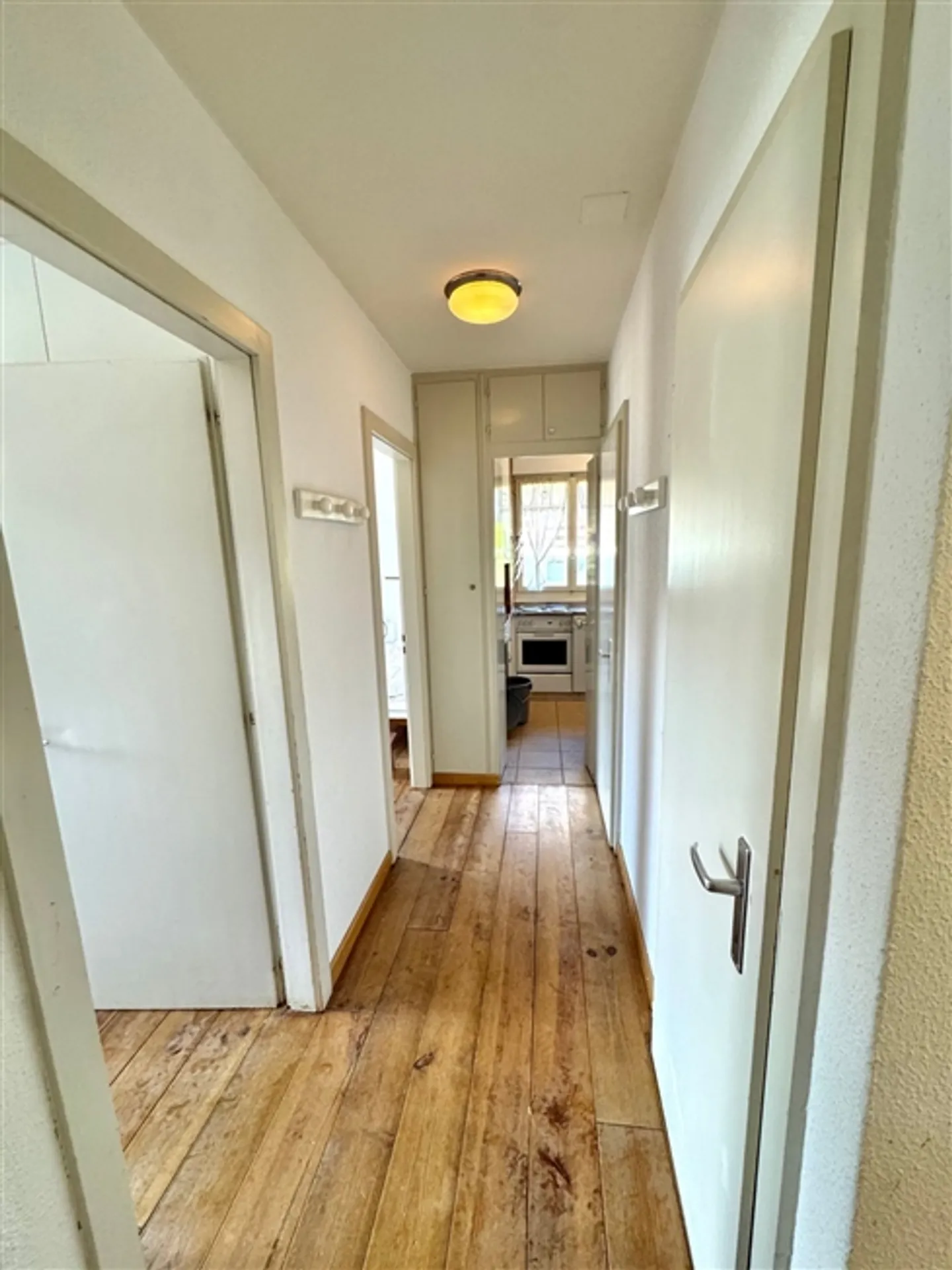 4.5 Room Apartment on the Edge of the Golf Course (Lärchen) - Privileged Location - Photo 13 of 13