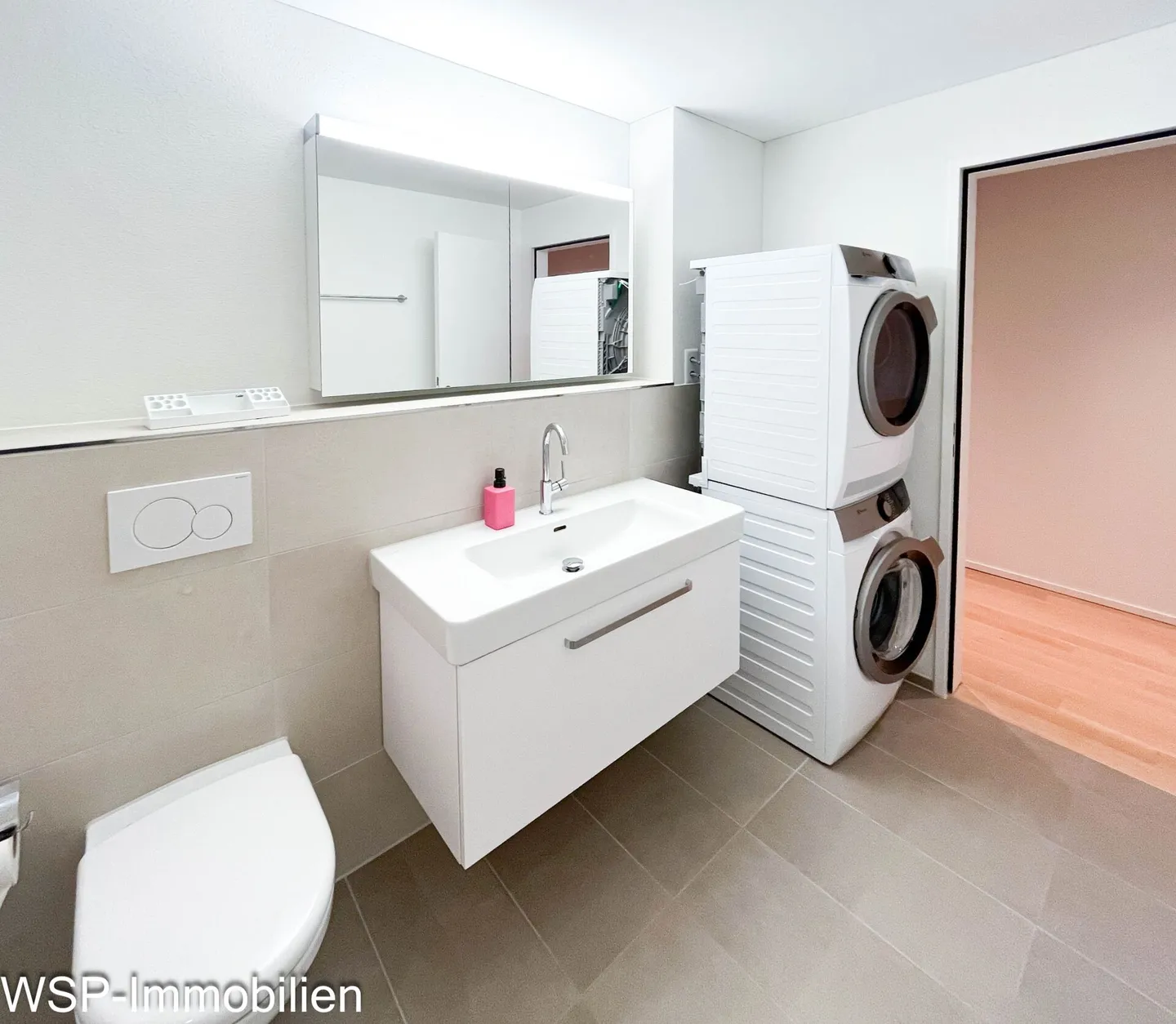 Vie Urbaine - Appartement 3.5 pièces avec Loggia - Photo 3 sur 14