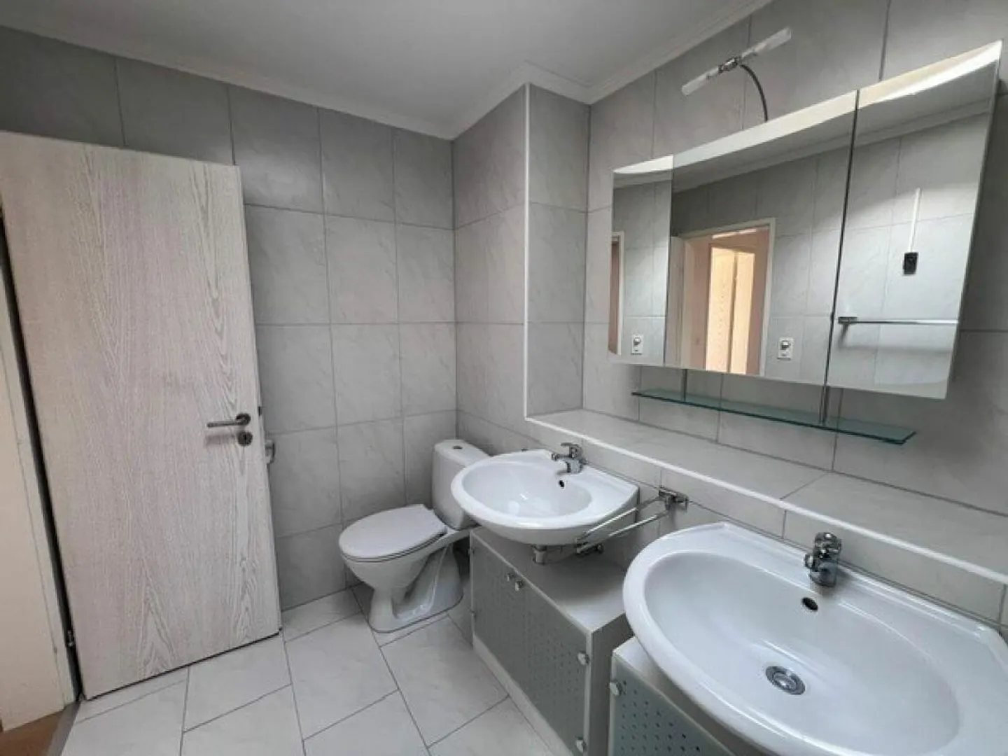 Appartamento da sogno di 5,5 stanze con ampio layout e terrazza... - Foto 18 di 26