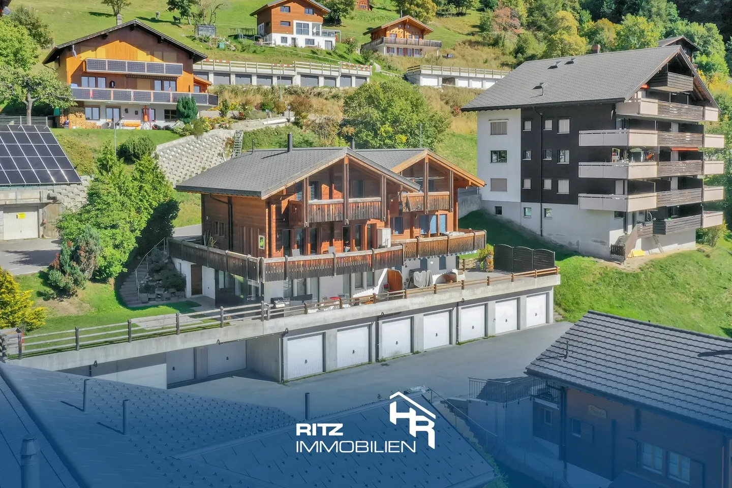 Appartement en duplex de 4,5 pièces - Photo 1 sur 11