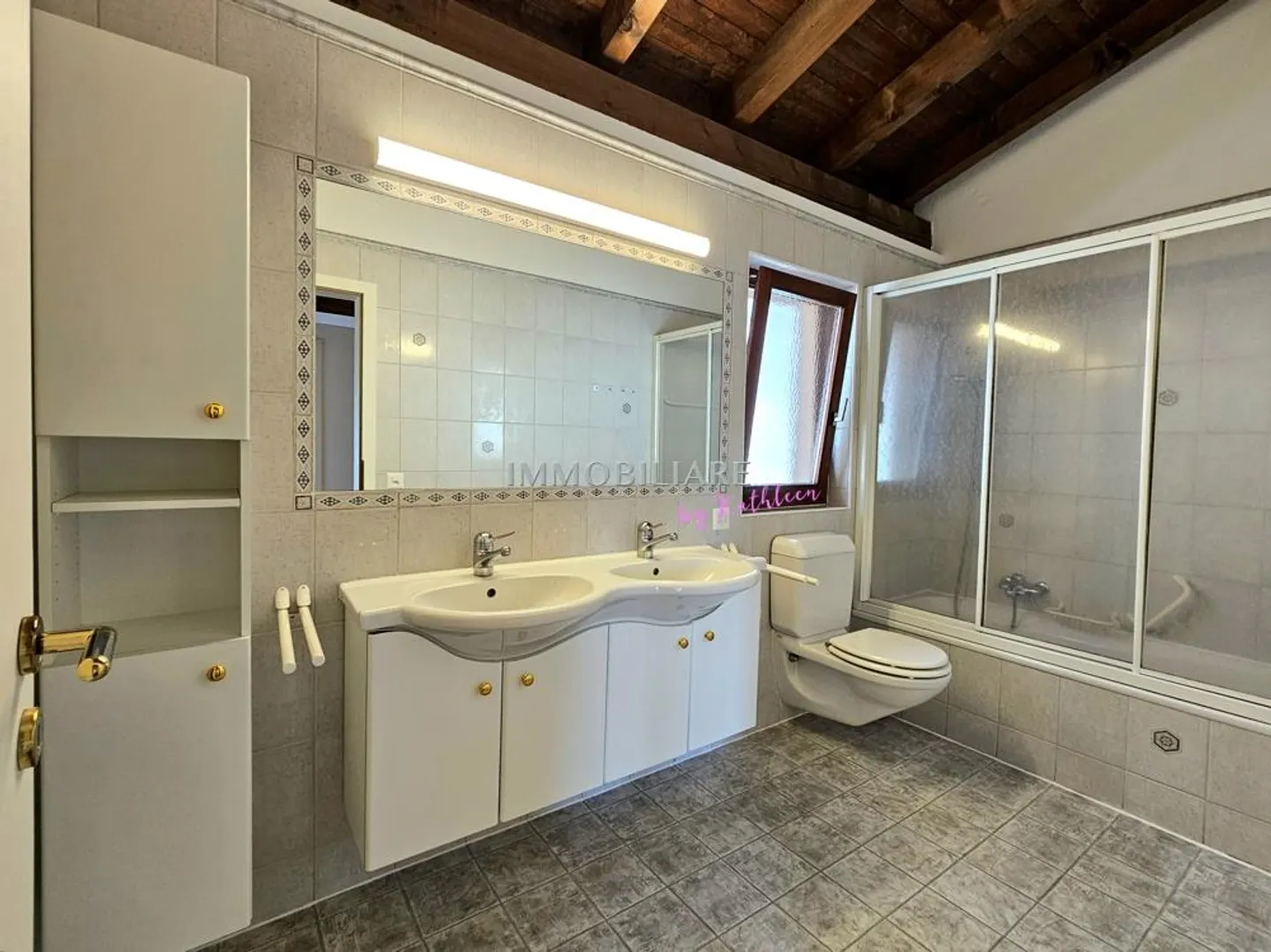 Idyllique au bord de la forêt, ensoleillé, calme, près des transports en commun : Maison avec studio séparé - Photo 24 sur 27