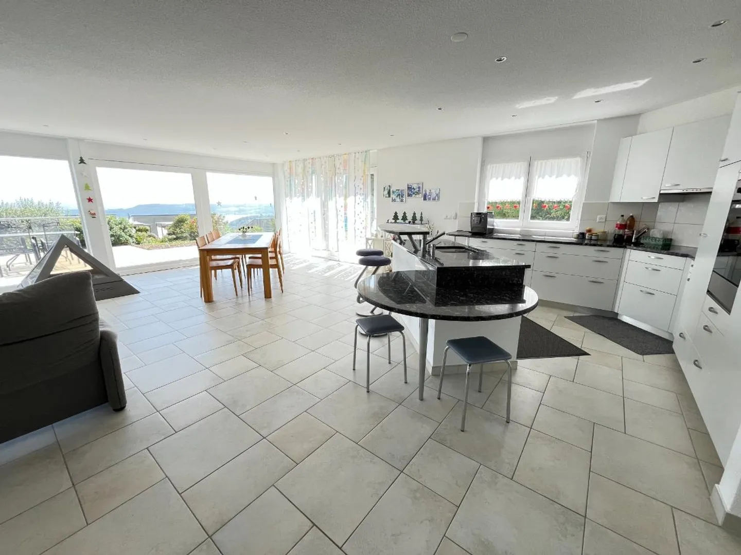 Charmantes Einfamilienhaus in Ligerz - Foto 5 von 5