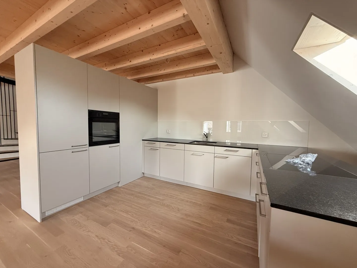 Exclusive Living with Character – Completely Renovated Apartments in a Historic Timber House - Photo 5 of 12