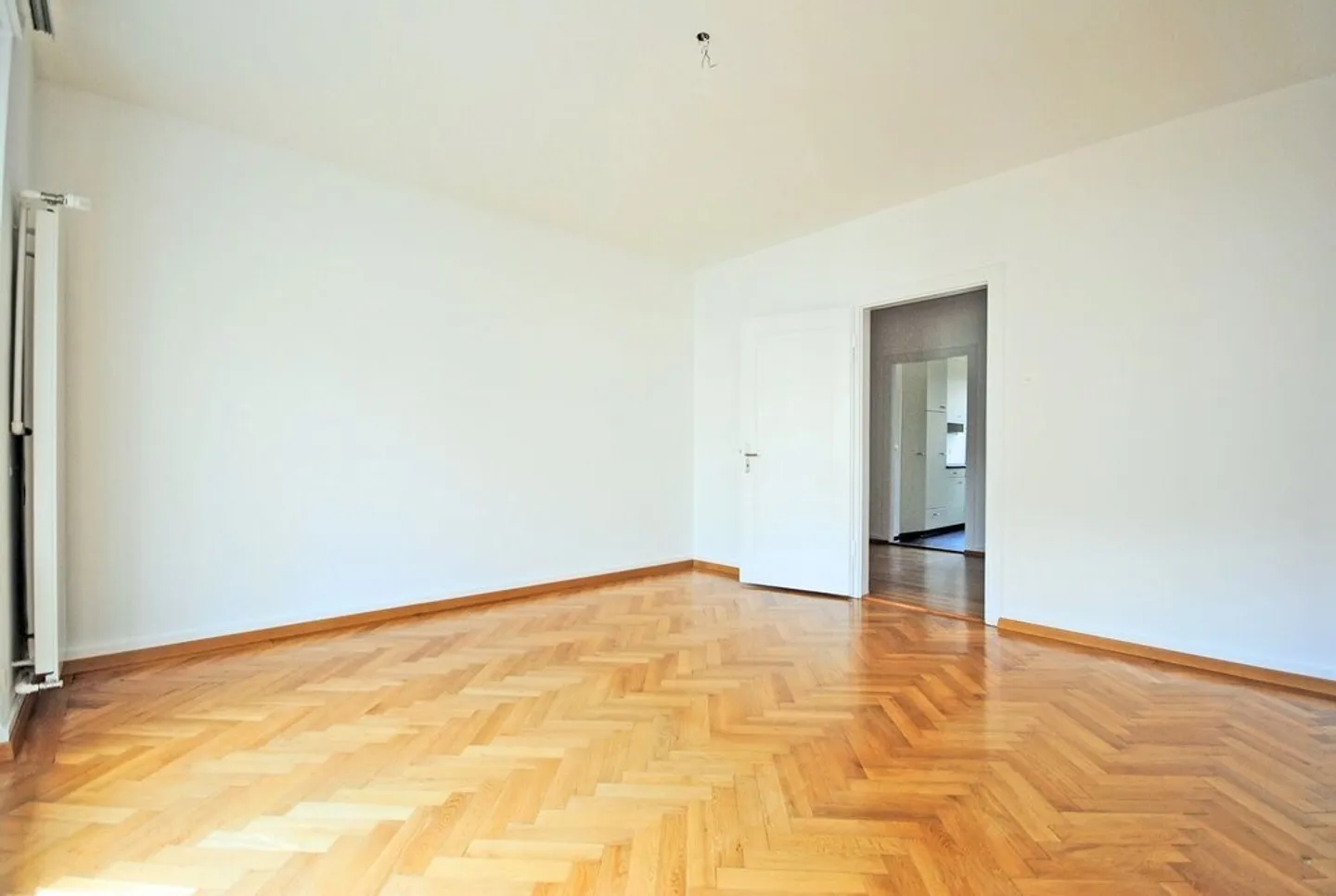 Wohnung im Seefeld mit Blick auf den Zürichsee - Foto 5 von 5