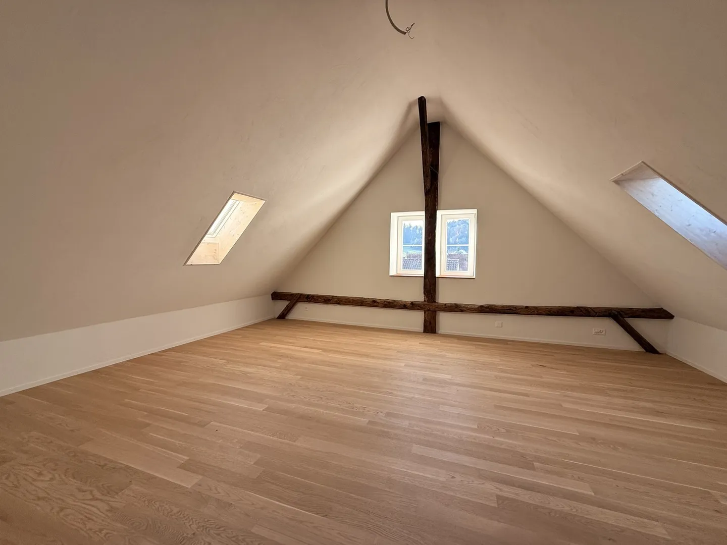 Exclusive Living with Character – Completely Renovated Apartments in a Historic Timber House - Photo 7 of 12