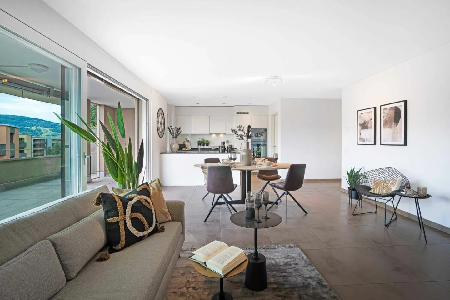 Sunny penthouse apartment with the highest comfort and privacy - Photo 2 of 14