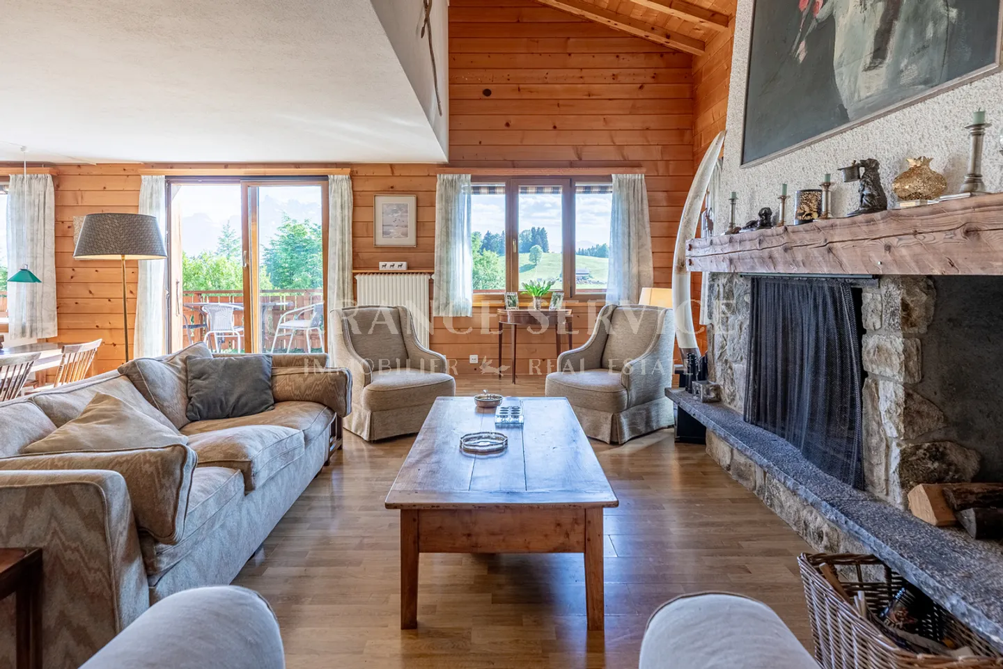 Charmantes Chalet mit Atemberaubenden Ausblicken - Foto 18 von 47