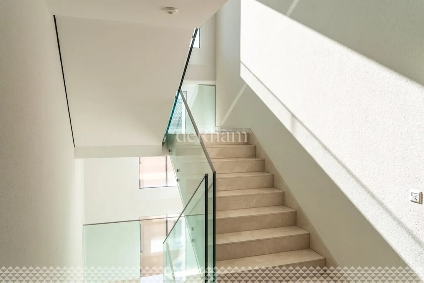 Superbe 3.5 pièces dans immeuble de standing - Photo 2 sur 6