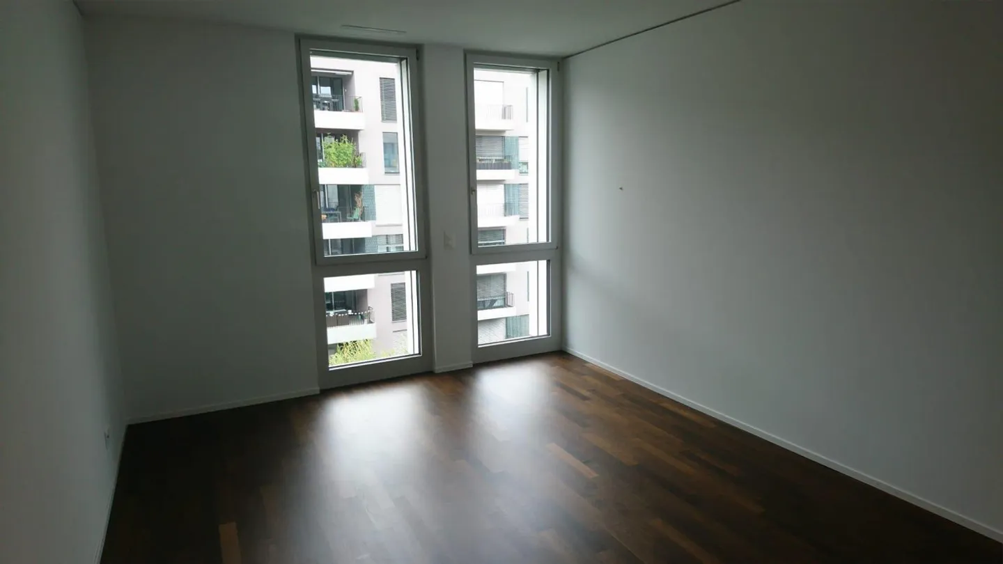 Appartement moderne de 4,5 pièces avec balcon à Glattpark - Photo 7 sur 12