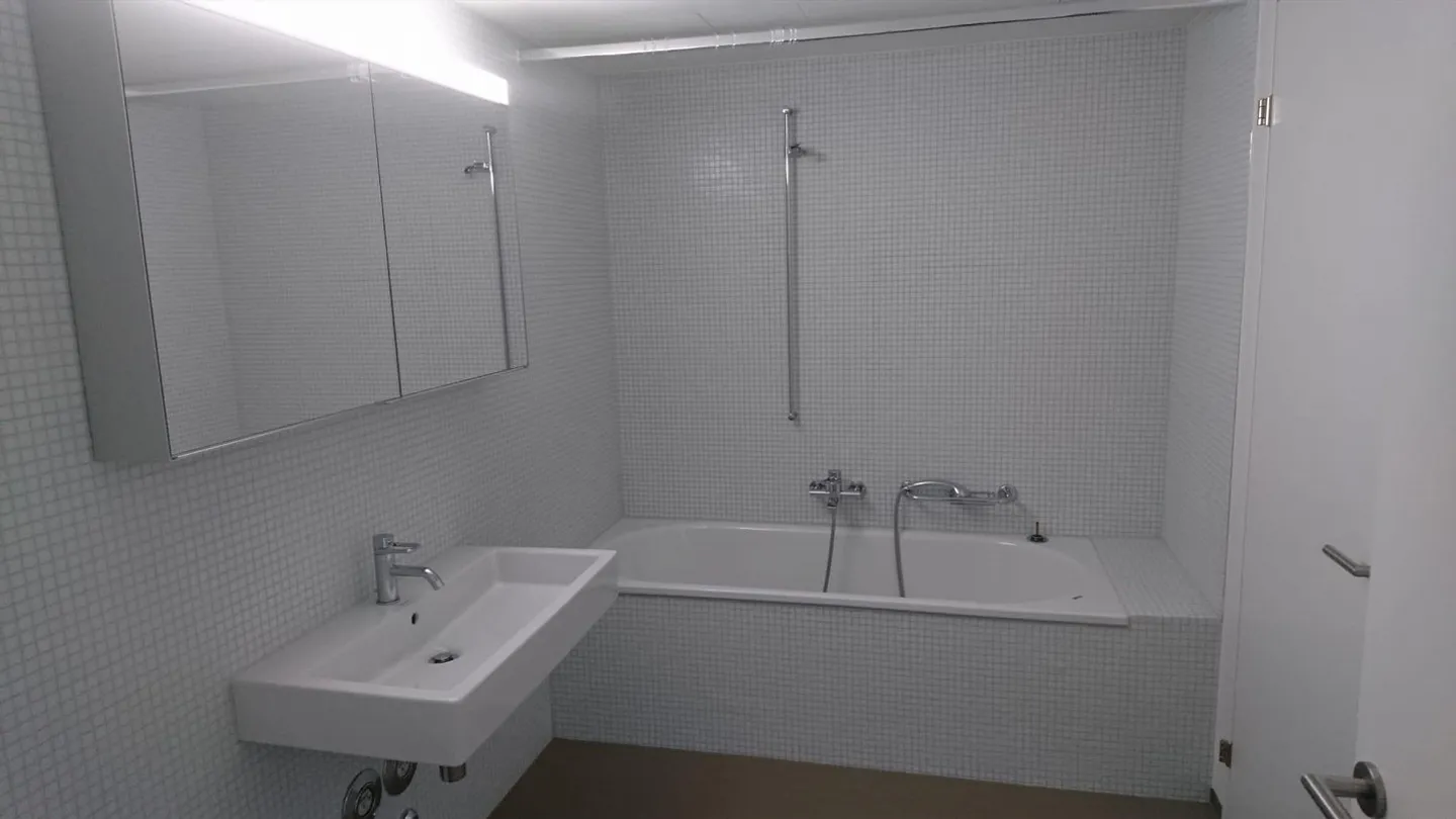 Appartement moderne de 4,5 pièces avec balcon à Glattpark - Photo 8 sur 12