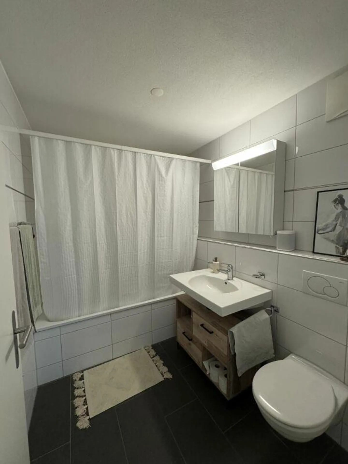 Ampio appartamento giardino di 2 stanze cerca nuovo inquilino - Foto 7 di 10