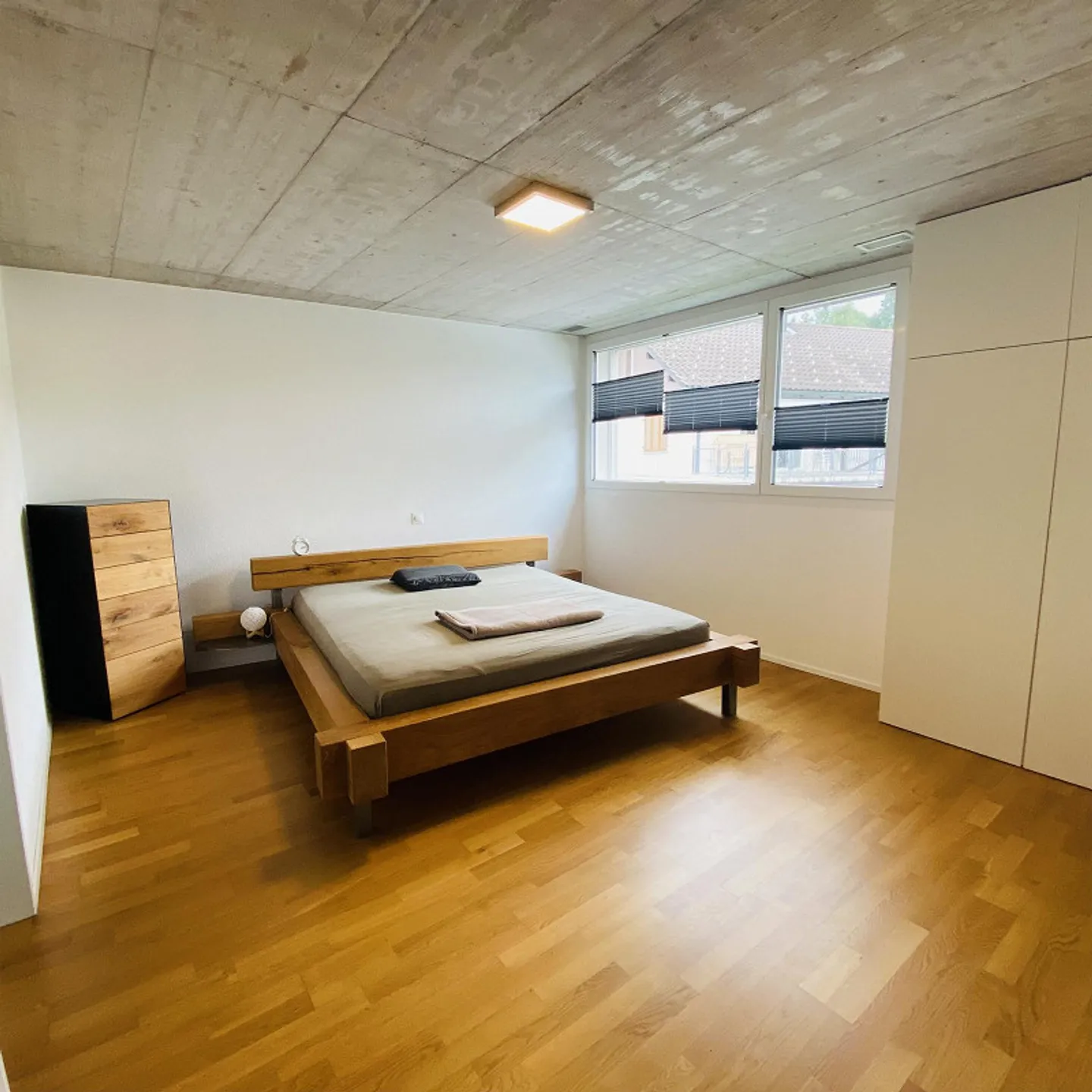 Appartement Attique de 5,5 pièces avec vue (avec jusqu'à 5 places de parking en sous-sol) - Photo 6 sur 30