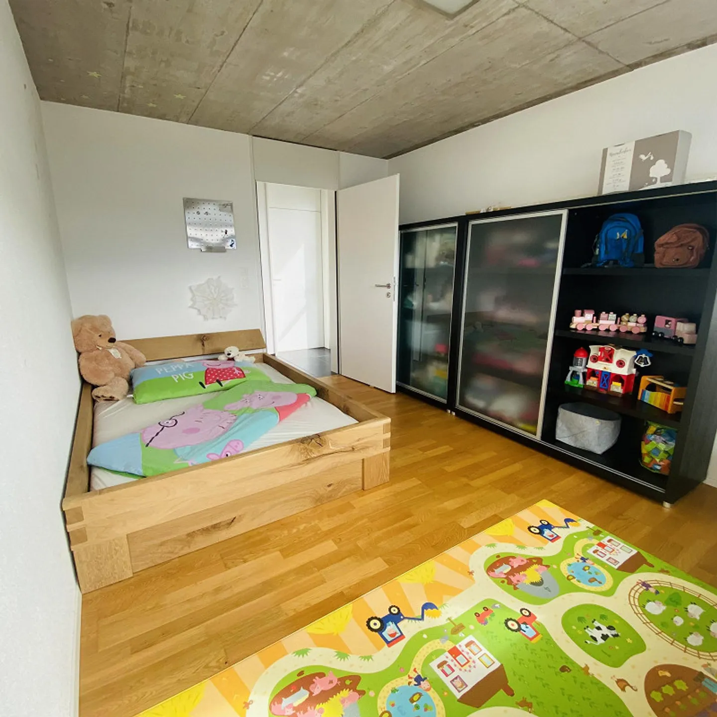 Appartement Attique de 5,5 pièces avec vue (avec jusqu'à 5 places de parking en sous-sol) - Photo 9 sur 30