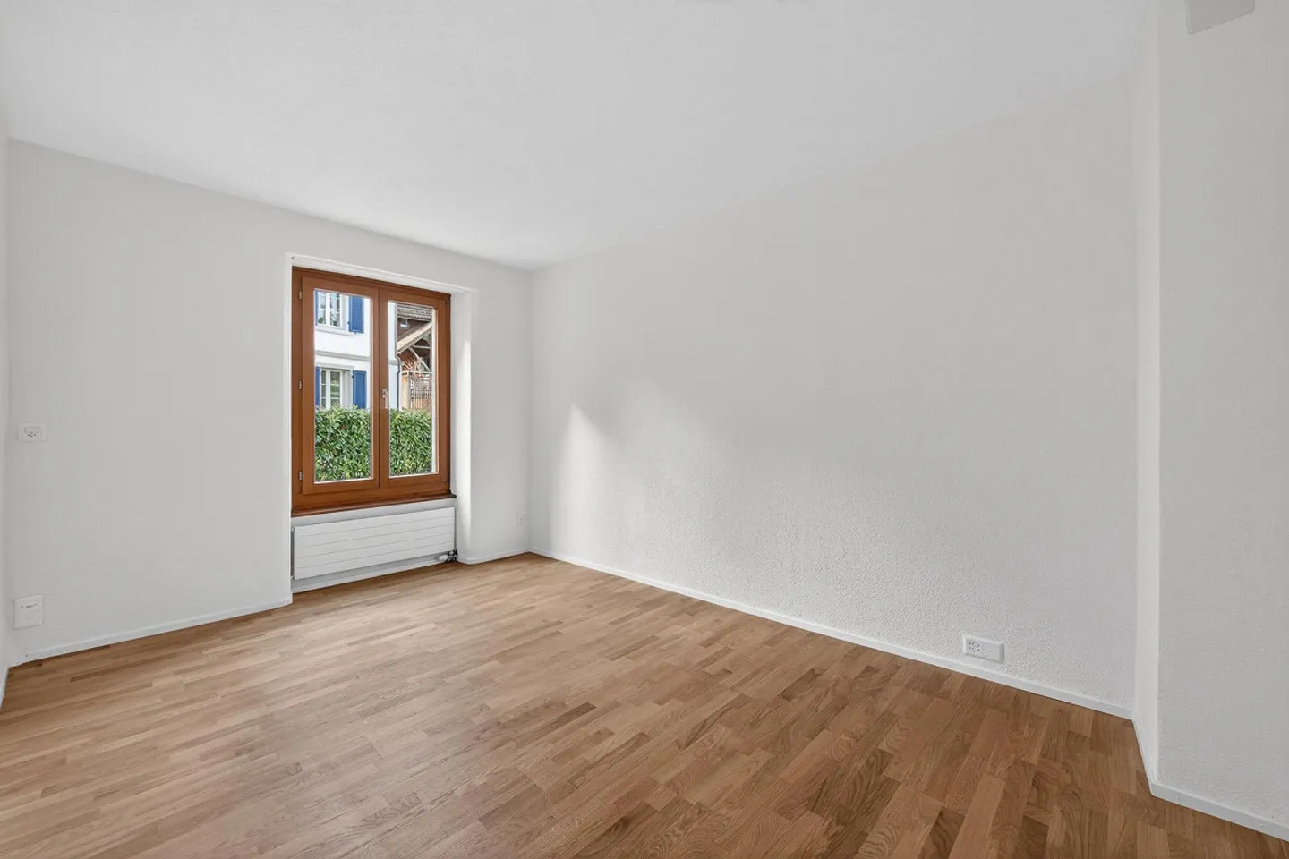 A Jewel in the "Zugerrose" - Apartment with Character - Photo 7 of 11