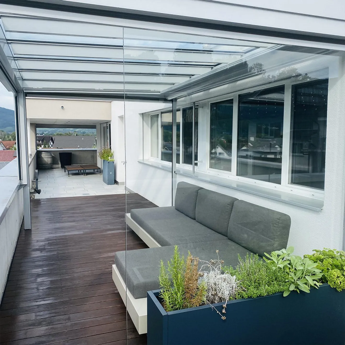 Appartement Attique de 5,5 pièces avec vue (avec jusqu'à 5 places de parking en sous-sol) - Photo 16 sur 30