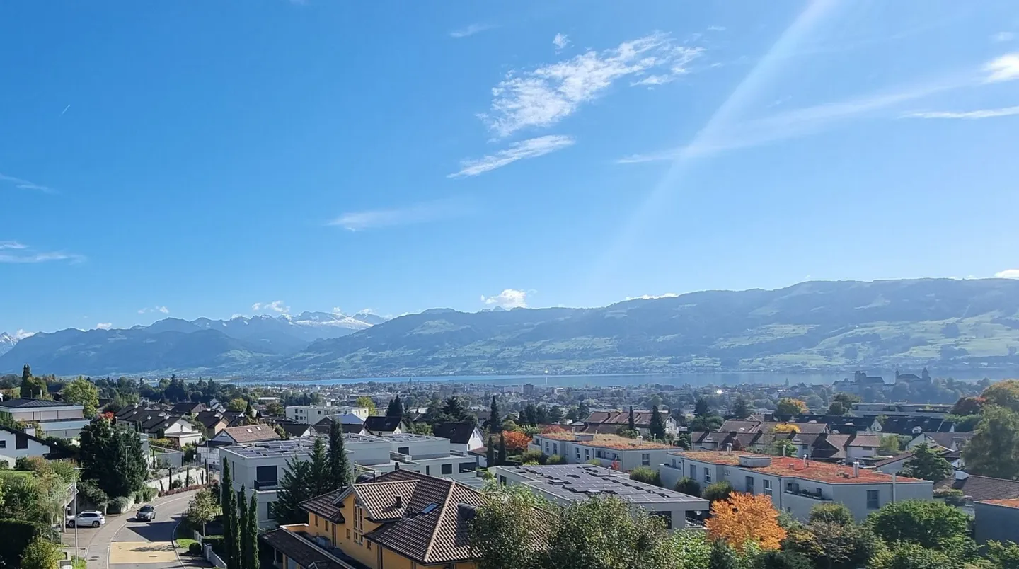 Exklusive Attika-Terrassenwohnung mit Seesicht - Foto 1 von 6