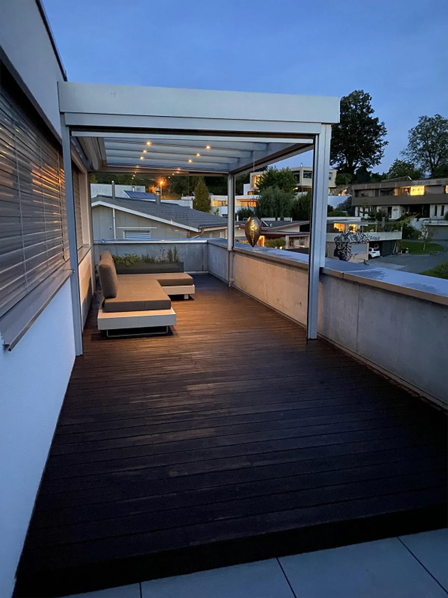 Appartement Attique de 5,5 pièces avec vue (avec jusqu'à 5 places de parking en sous-sol) - Photo 20 sur 30