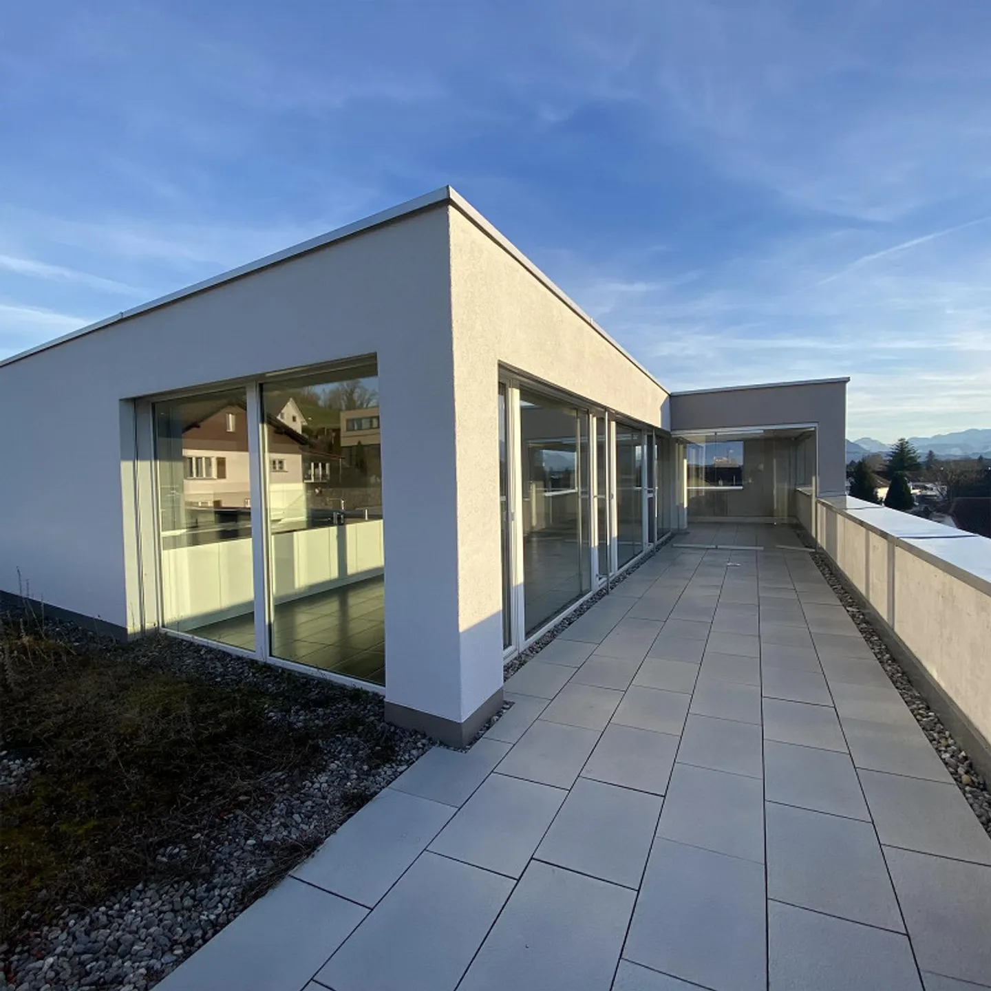 Appartement Attique de 5,5 pièces avec vue (avec jusqu'à 5 places de parking en sous-sol) - Photo 19 sur 30