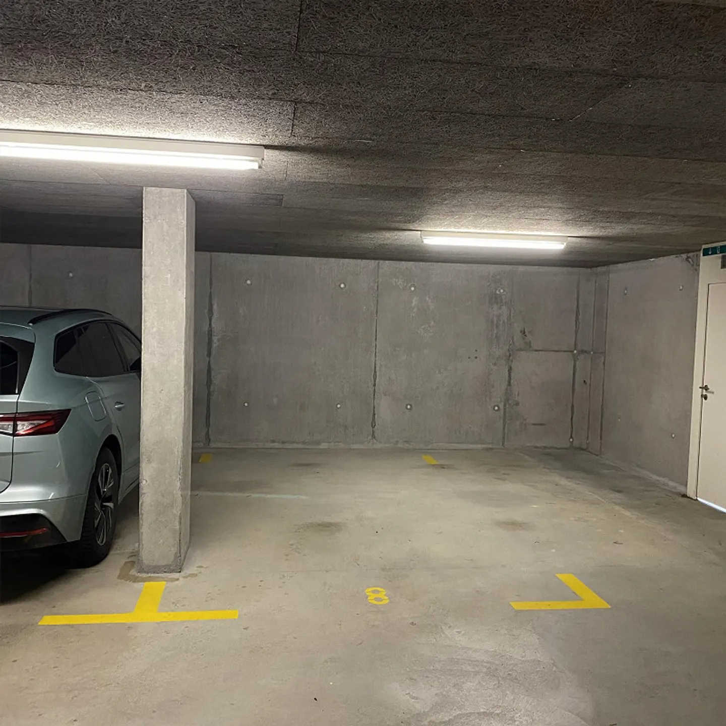 Appartement Attique de 5,5 pièces avec vue (avec jusqu'à 5 places de parking en sous-sol) - Photo 26 sur 30
