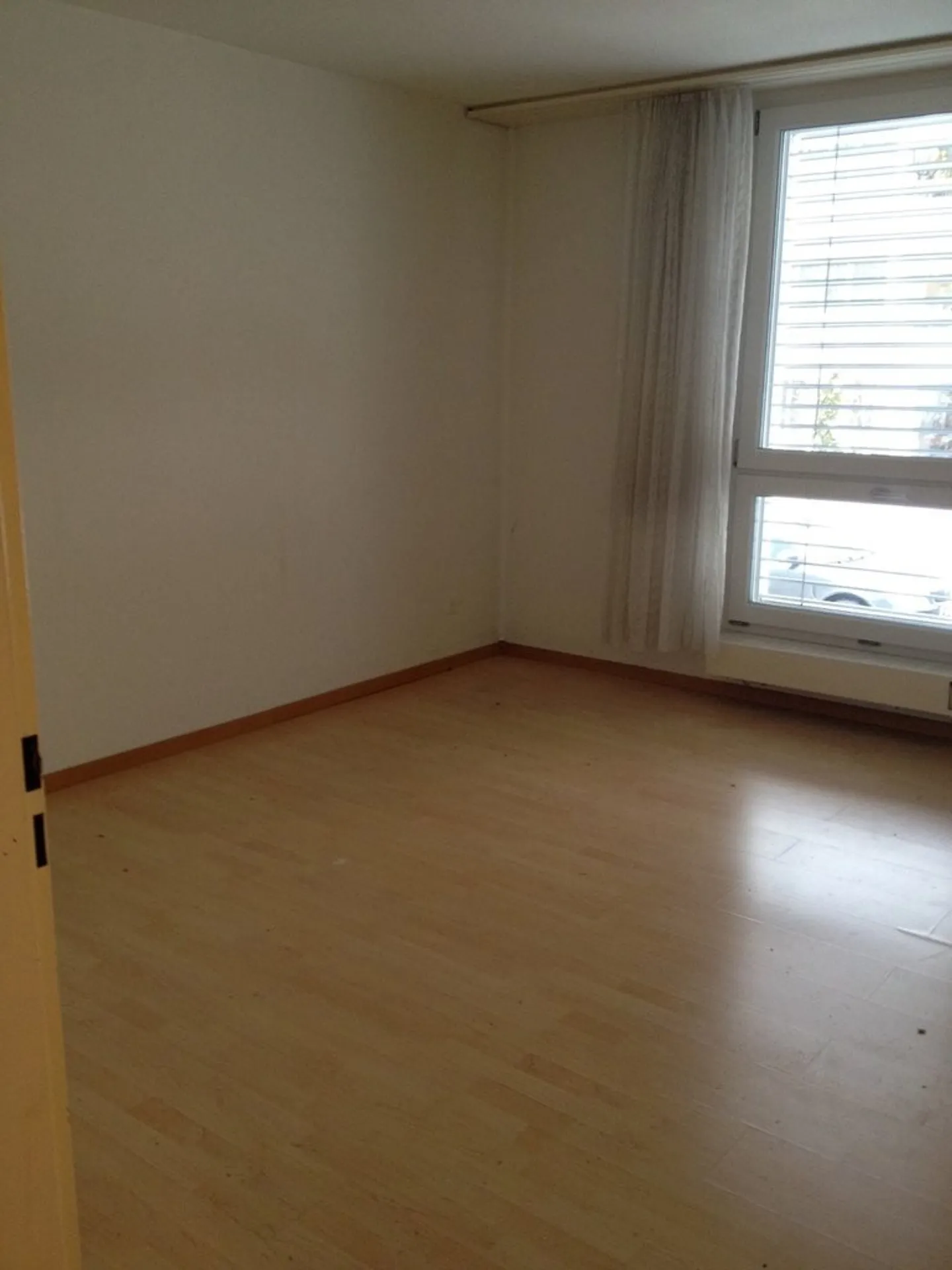 Zona residenziale tranquilla, vicino alla città - Foto 3 di 6