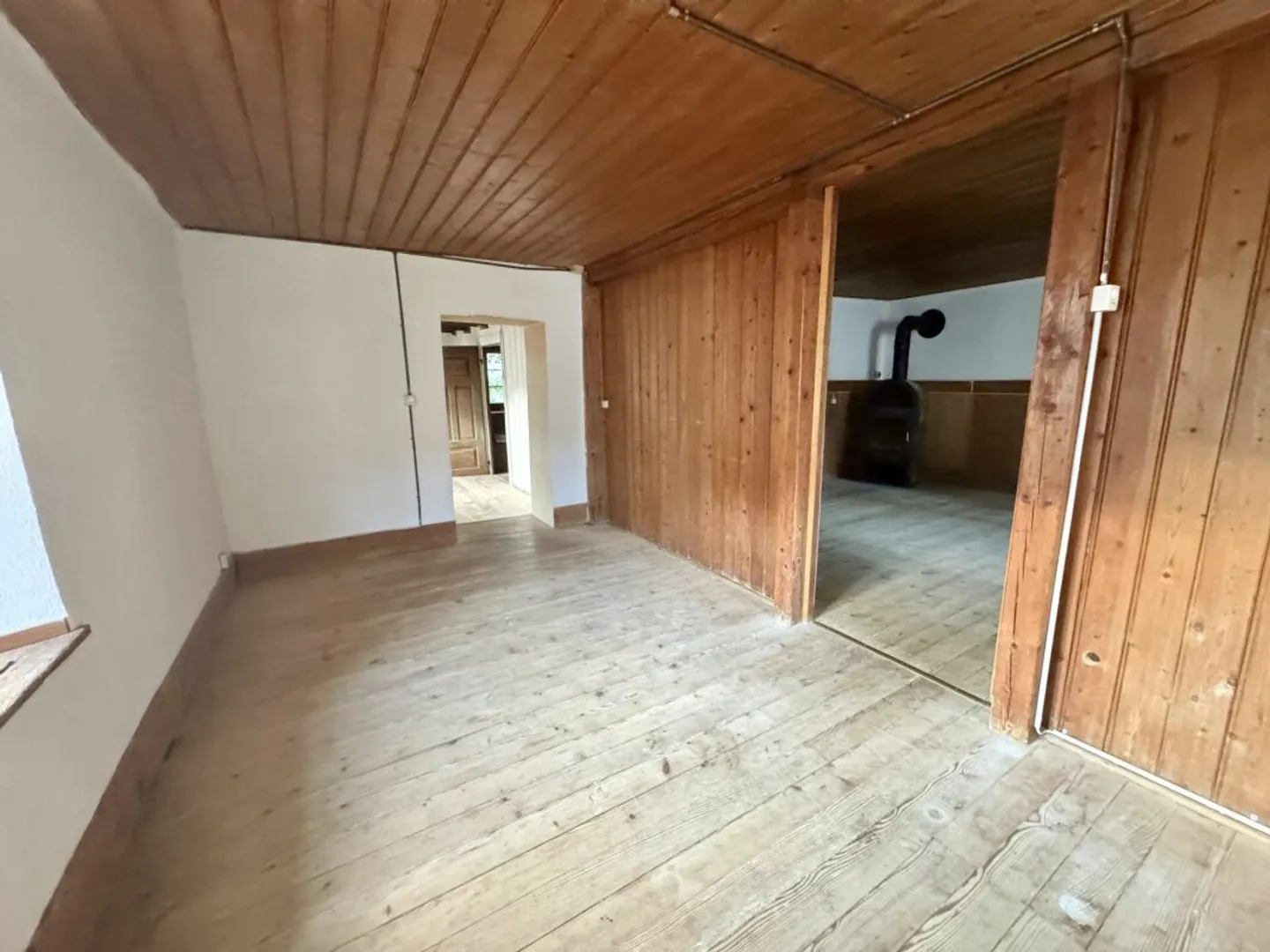 Fattoria storica di 6 stanze con un potenziale di sviluppo unico a Kienberg - Foto 12 di 21