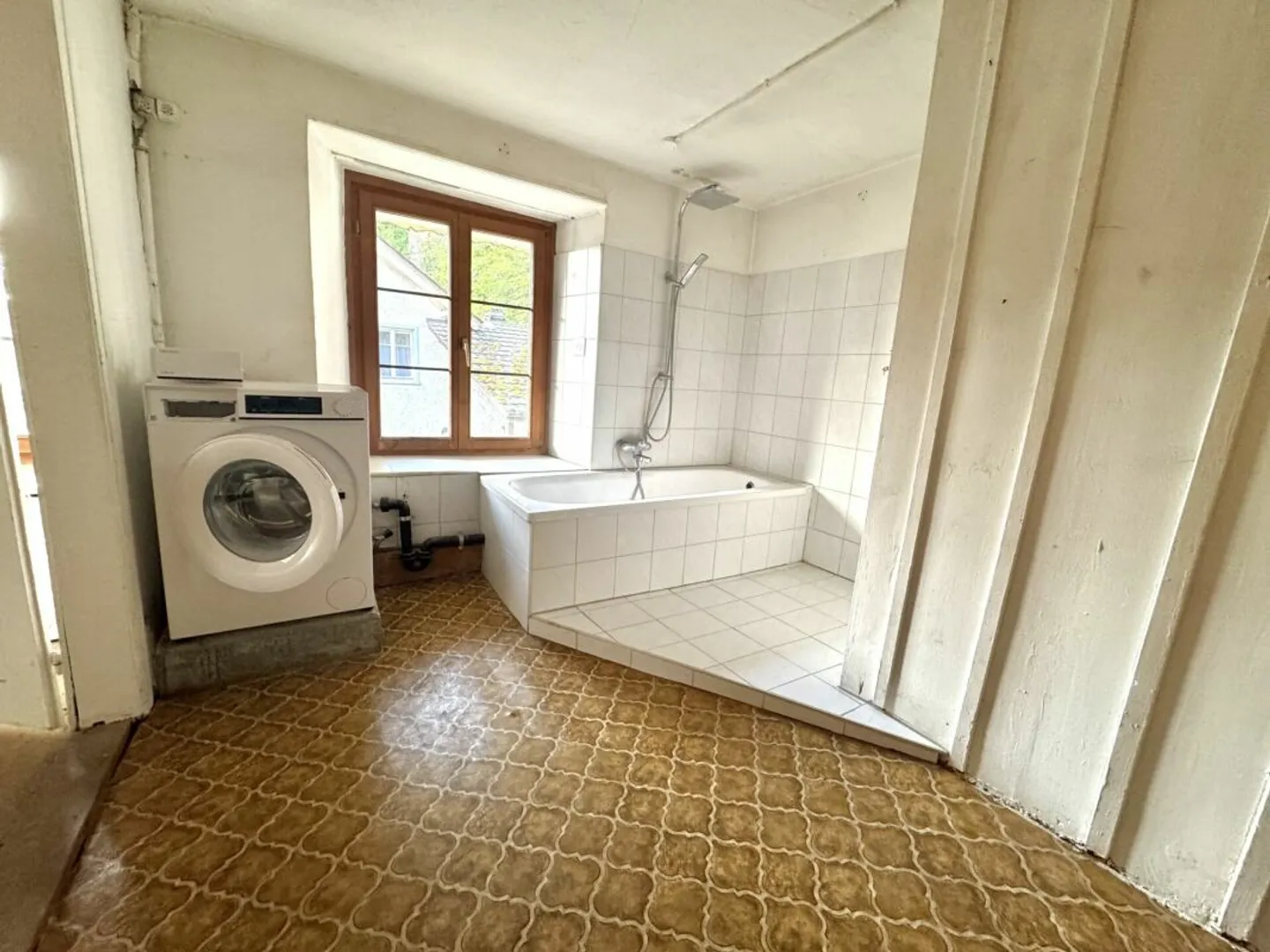 Fattoria storica di 6 stanze con un potenziale di sviluppo unico a Kienberg - Foto 15 di 21