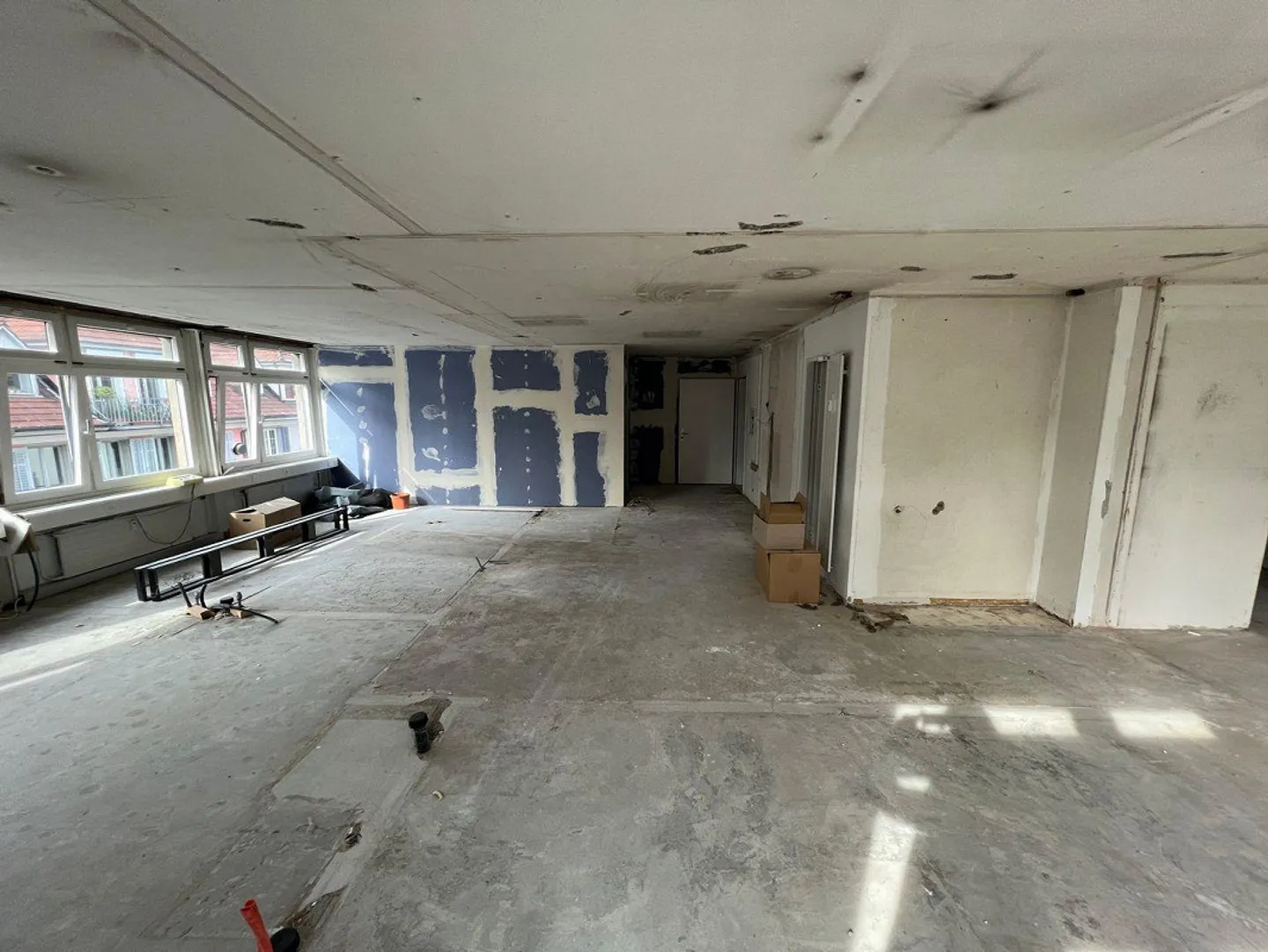 Zentrale Gewerbefläche zu Vermieten - Foto 4 von 11