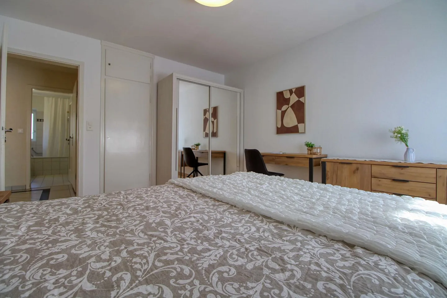 Oasi di Coliving Tranquilla a Zurigo Albisrieden - Foto 6 di 14