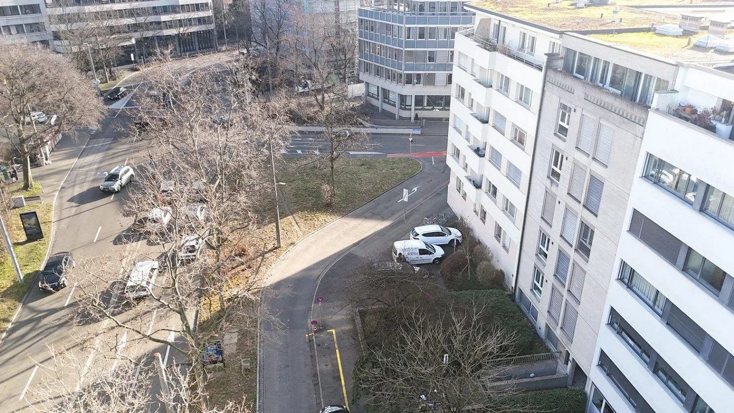 Espace de bureau ou de pratique lumineux dans le quartier universitaire - Photo 9 sur 13