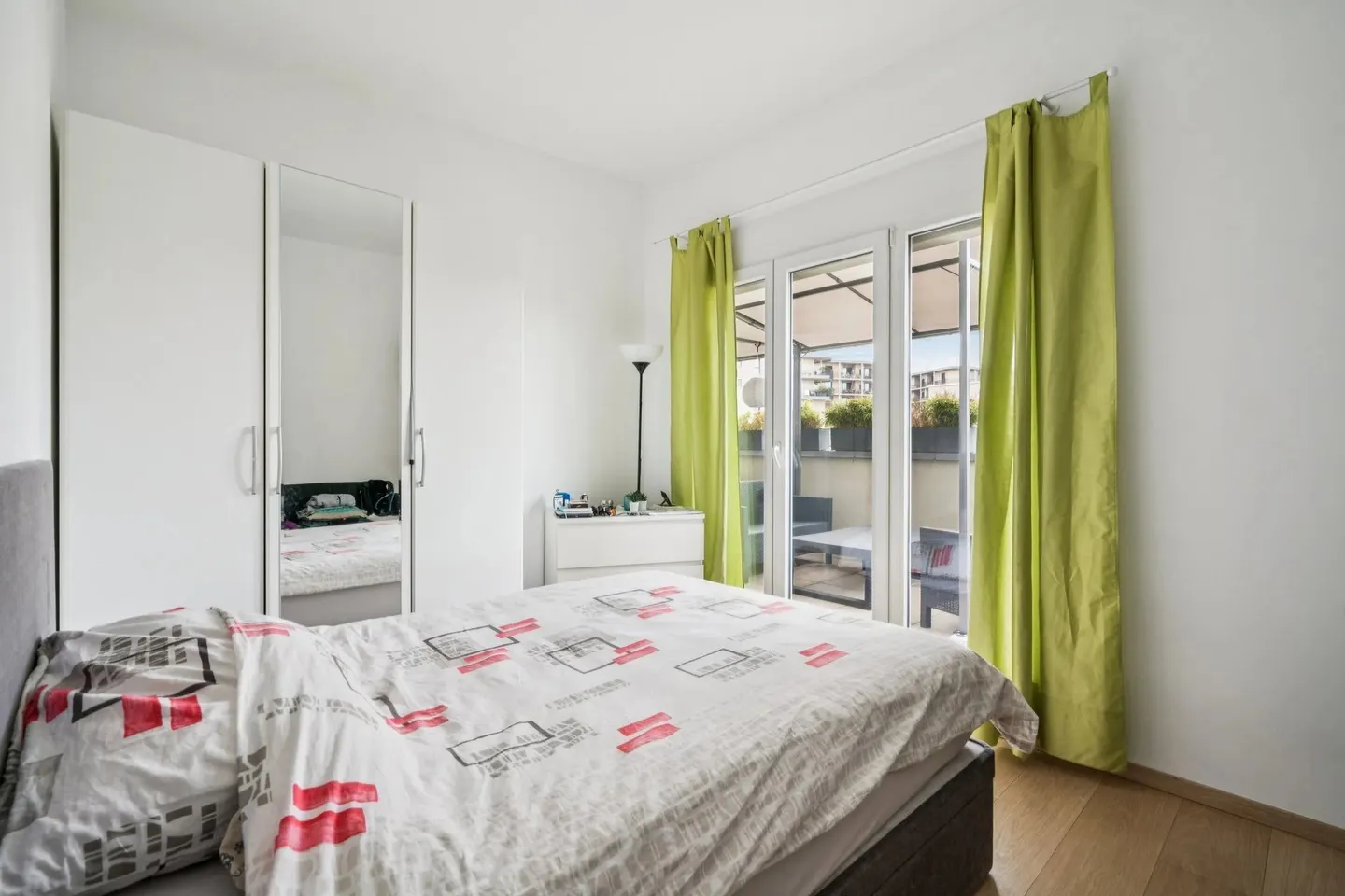Charming Attic Apartment in Bernex - Photo 8 of 15