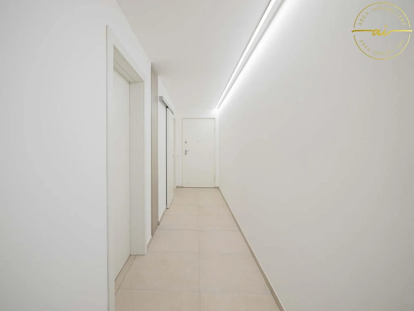 Modern Apartment in Locarno - Photo 7 of 13