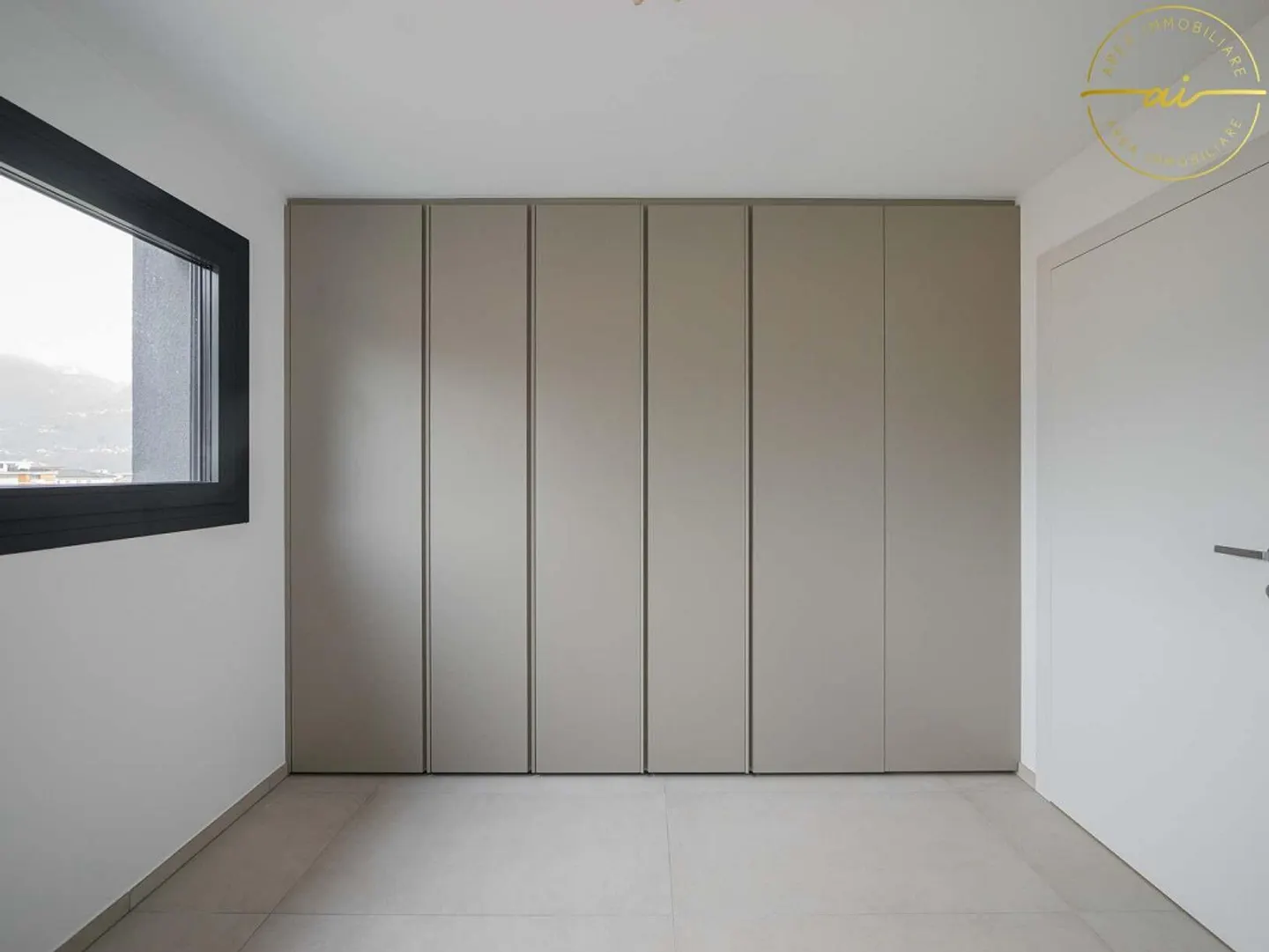 Modern Apartment in Locarno - Photo 8 of 13