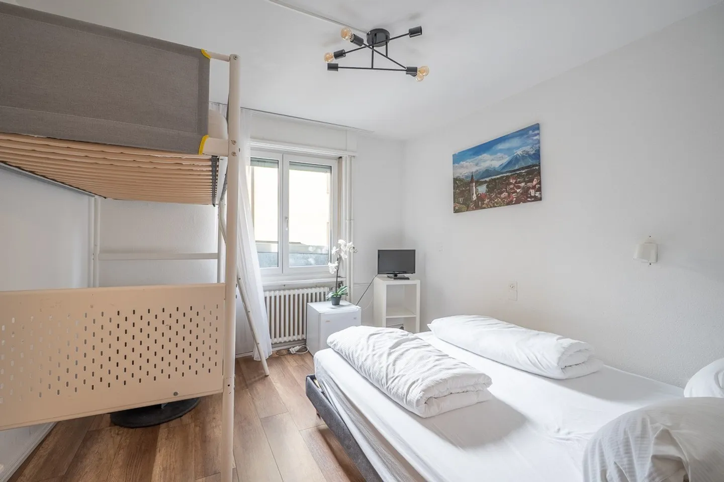 Attraktives Mischgebäude - Foto 6 von 9