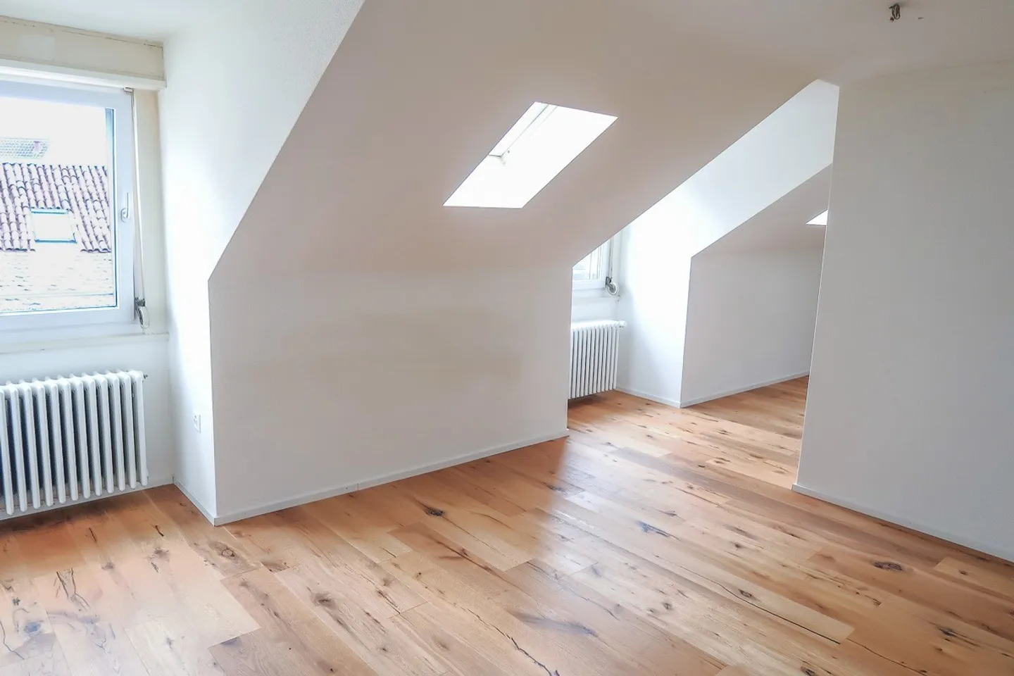 Attraktives Mischgebäude - Foto 8 von 9