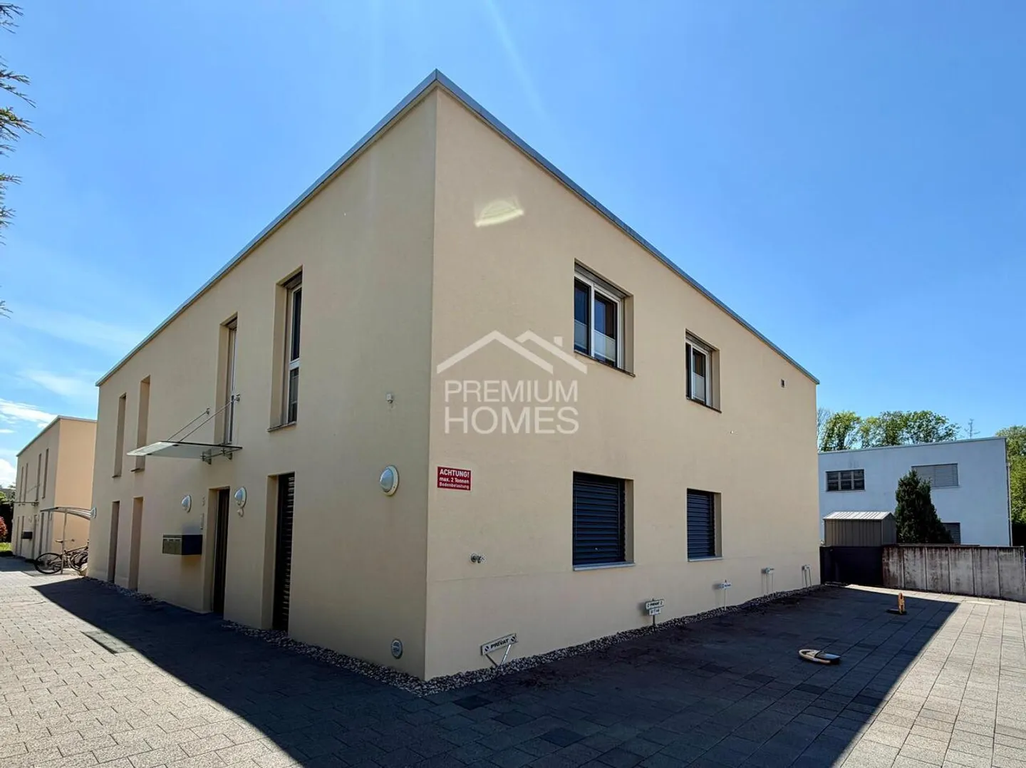 Comfortable living with direct lift access to your home - Photo 12 of 13