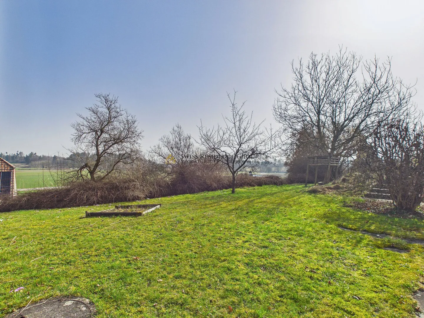 Modernes Einfamilienhaus mit Aussicht - Foto 14 von 16