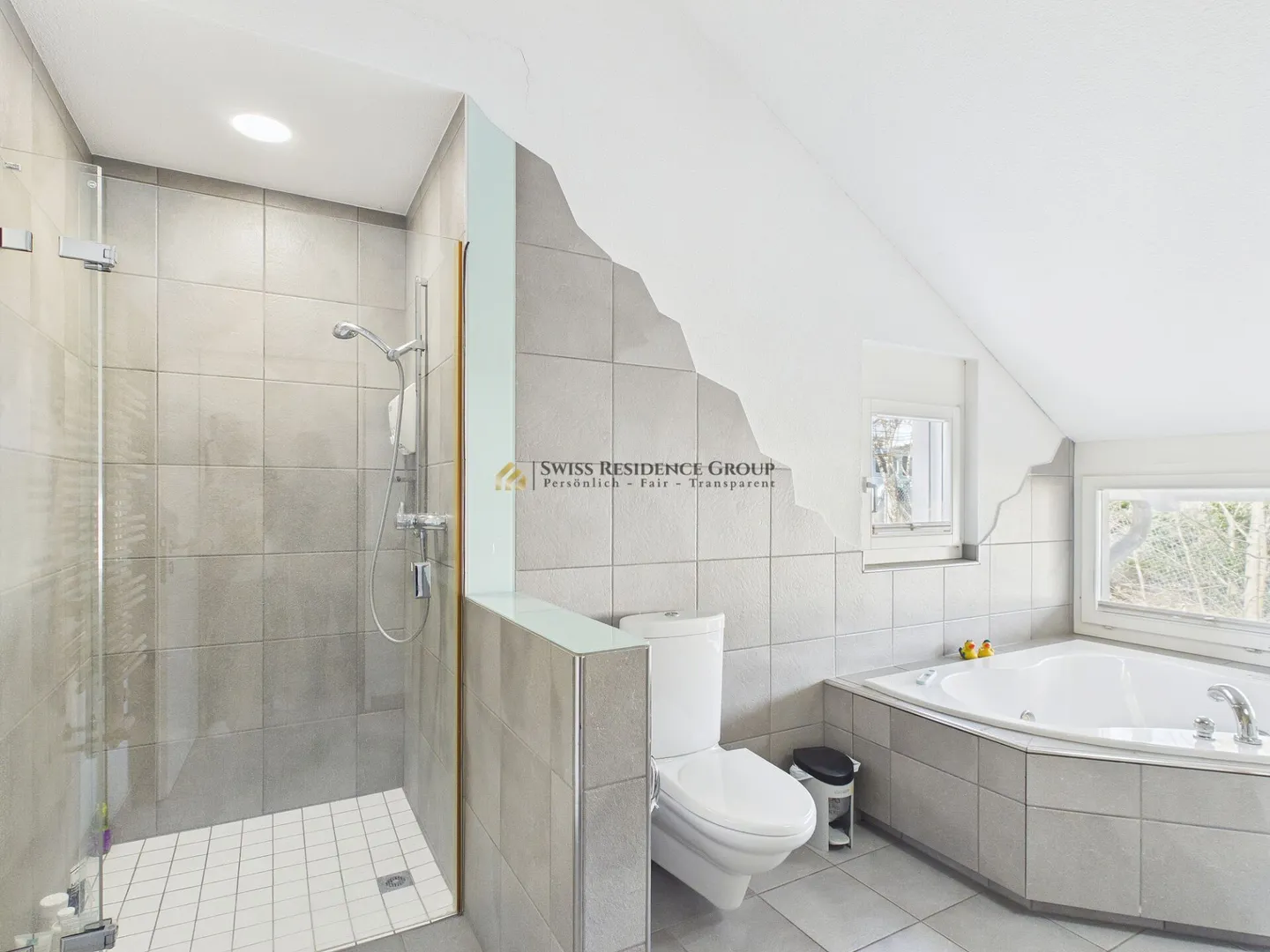 Modernes Einfamilienhaus mit Aussicht - Foto 12 von 16