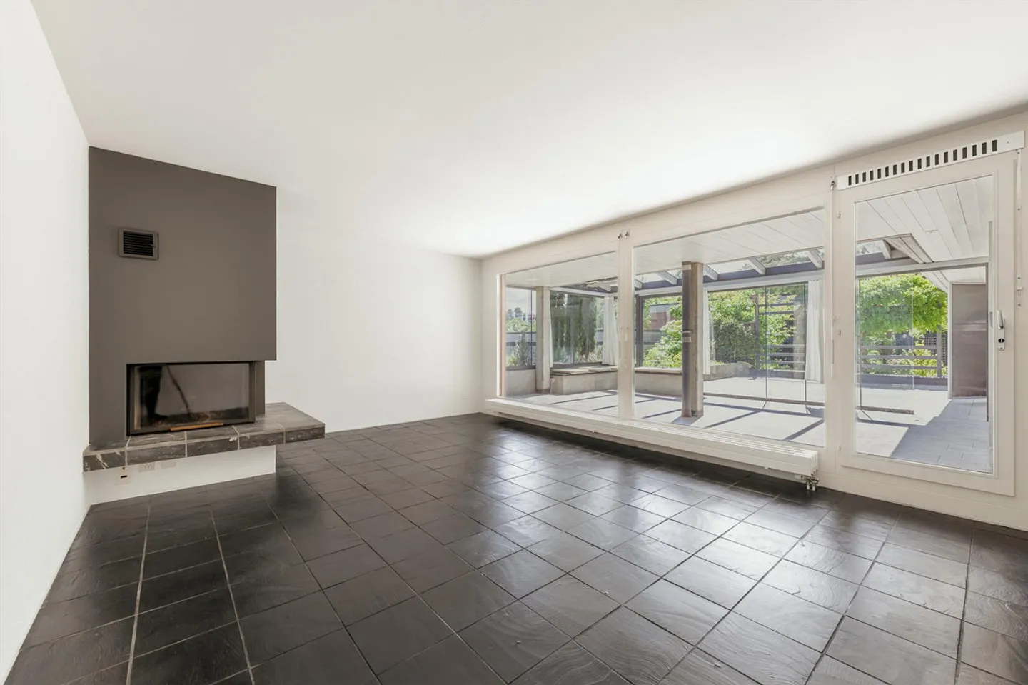 The dream of a terrace house with a large garden area in Bern - Photo 6 of 16