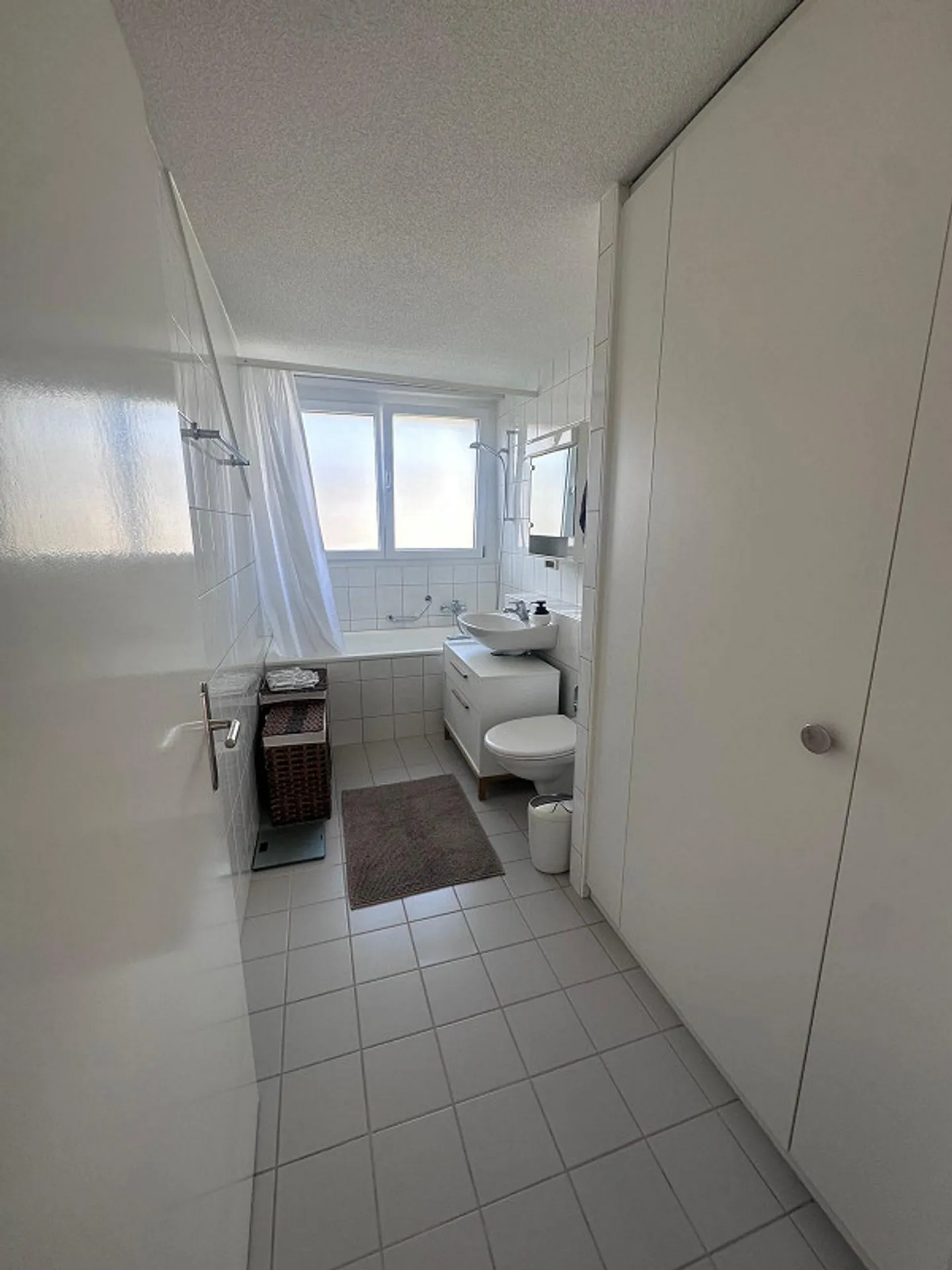 Furnished 3.5-room apartment available from now until the end of October - Photo 6 of 9
