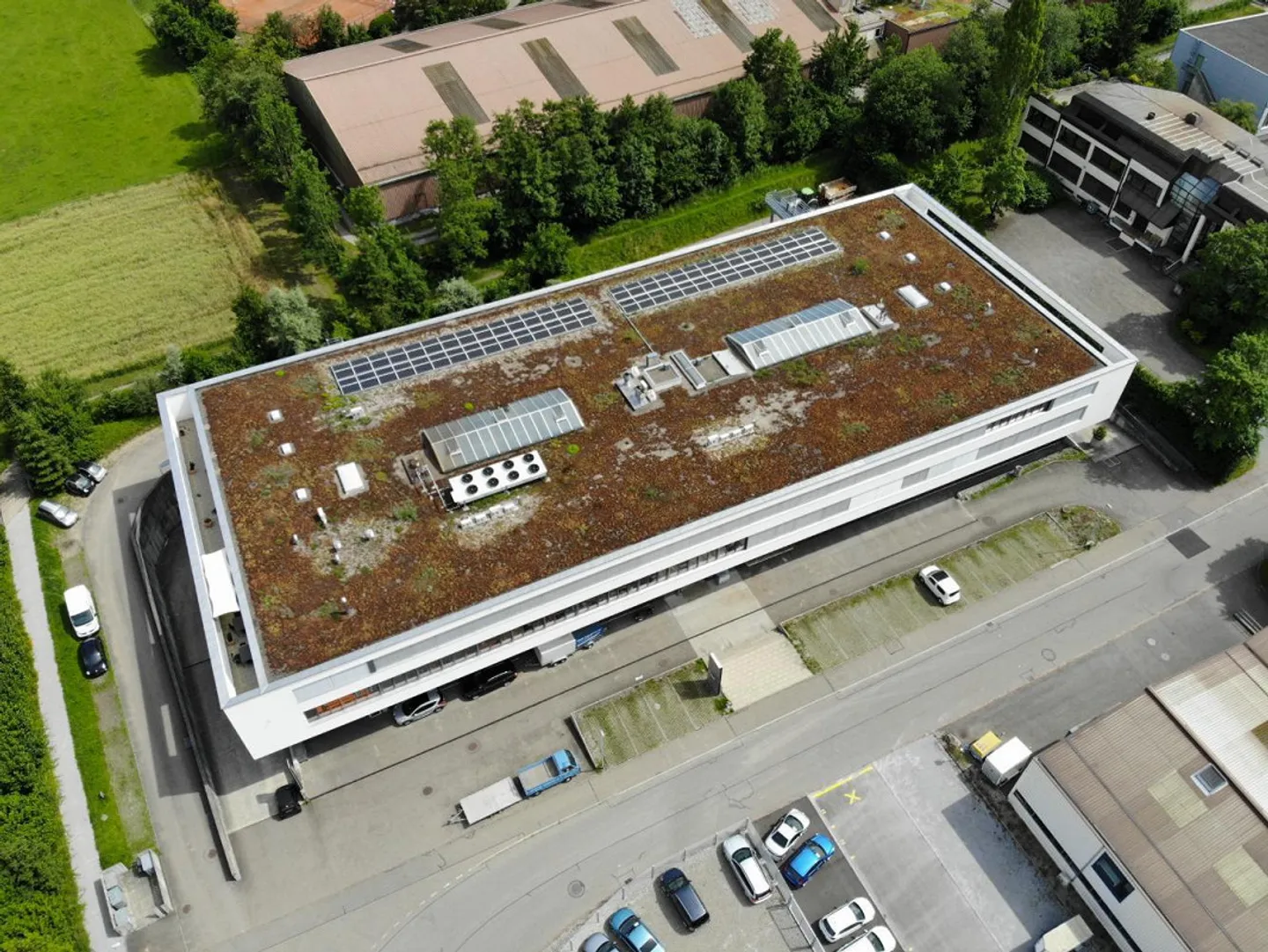 Commercial/Office in Oetwil am See - Photo 2 of 6