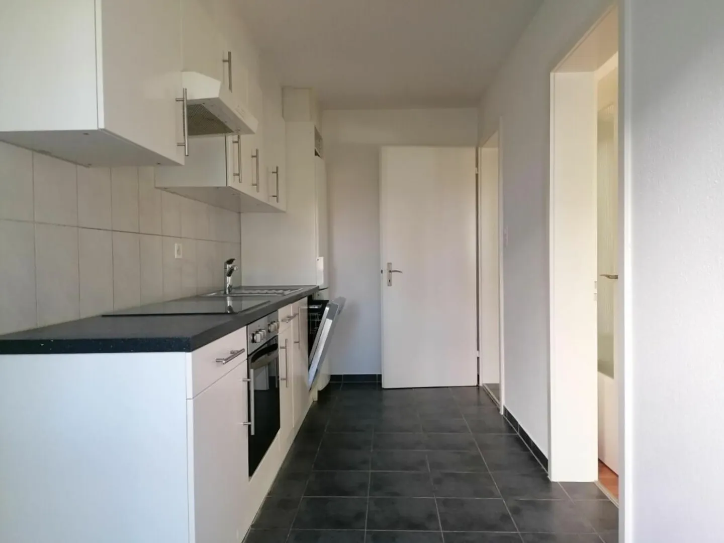Appartement au rez-de-chaussée - Photo 6 sur 8
