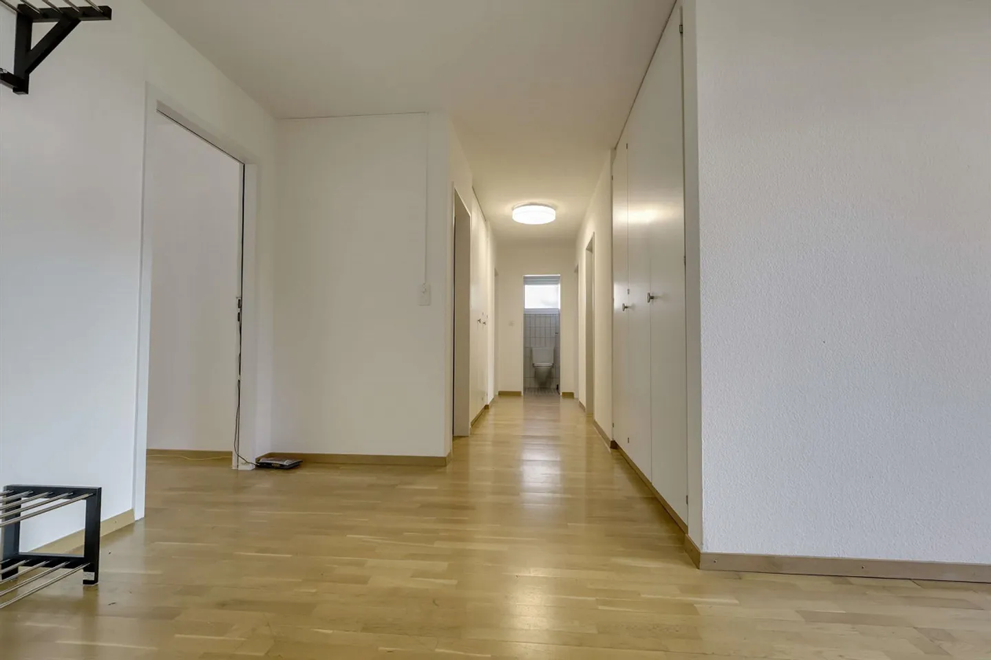 Coliving moderno con un ambiente verde e collegamenti in città a Zurigo-Affoltern - Foto 13 di 16