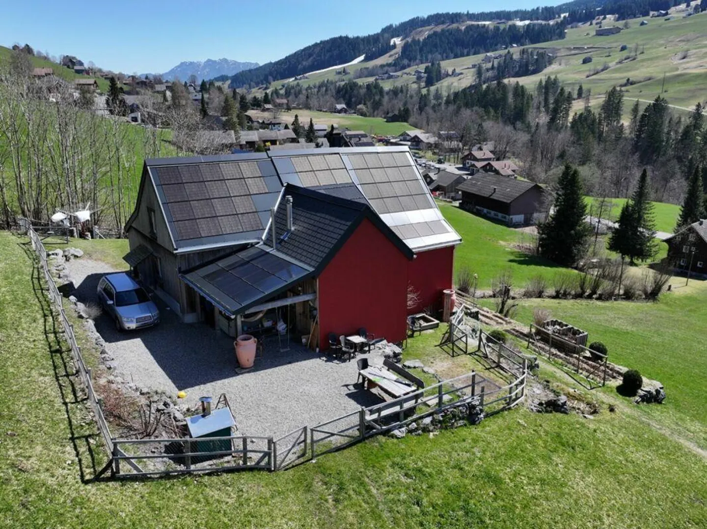 Casa unifamiliare nel verde con vista mozzafiato - Foto 16 di 17