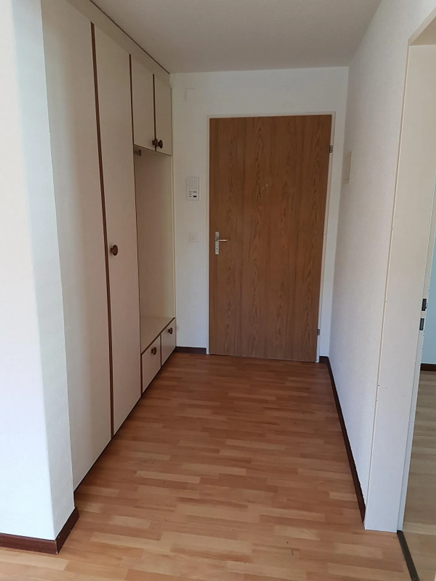 Appartamento di 2,5 stanze a Rotkreuz in affitto dal 01.05.2026 - Foto 7 di 8