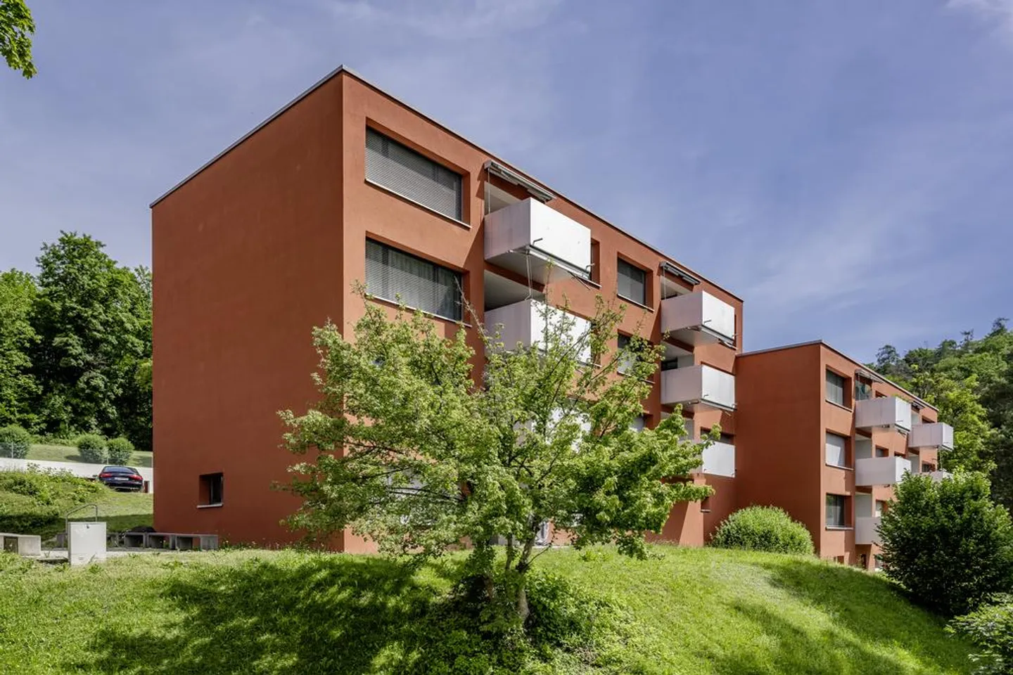 Espace de stationnement pratique - Photo 1 sur 1