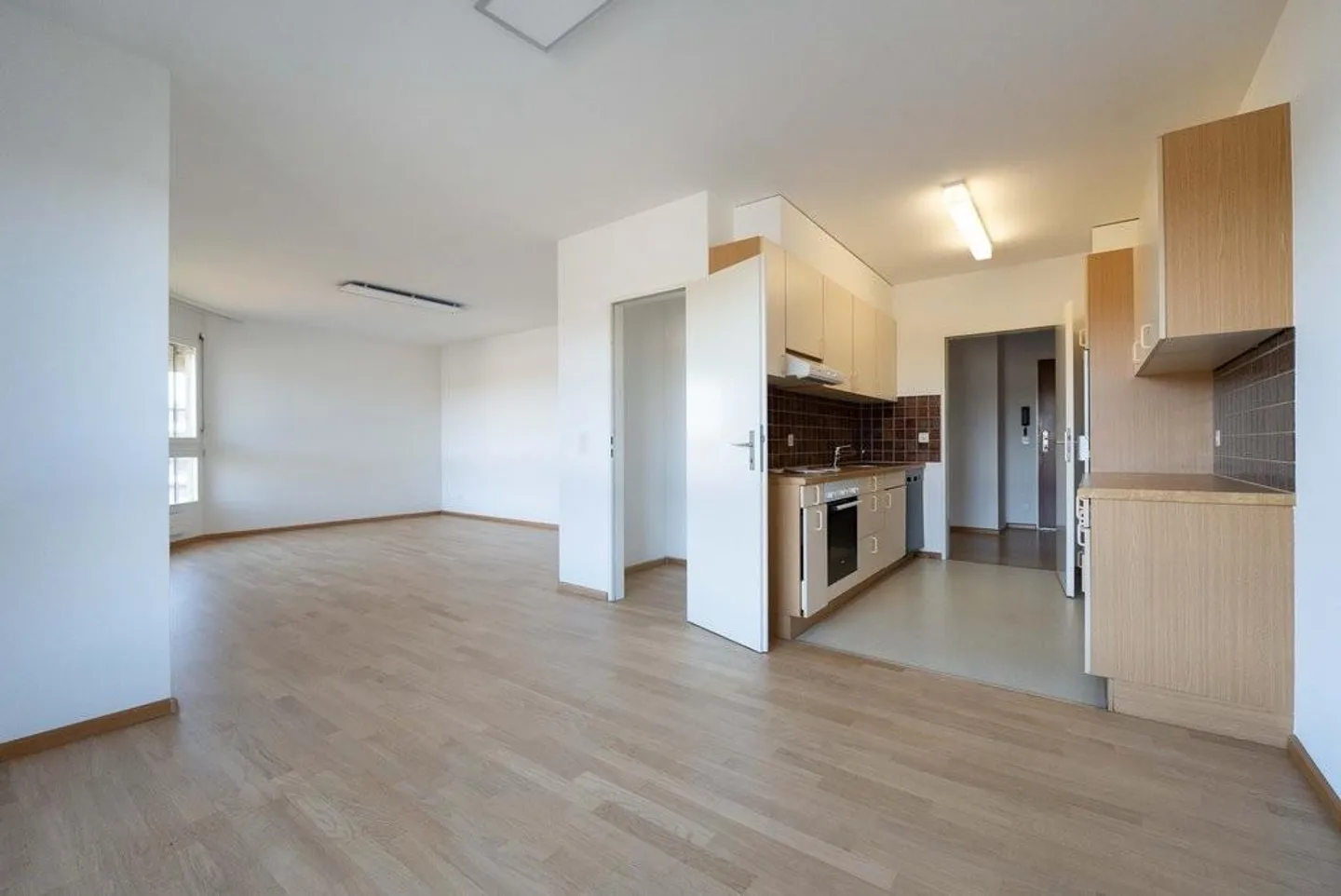 Helle Wohnung an zentraler Lage - Foto 2 von 7