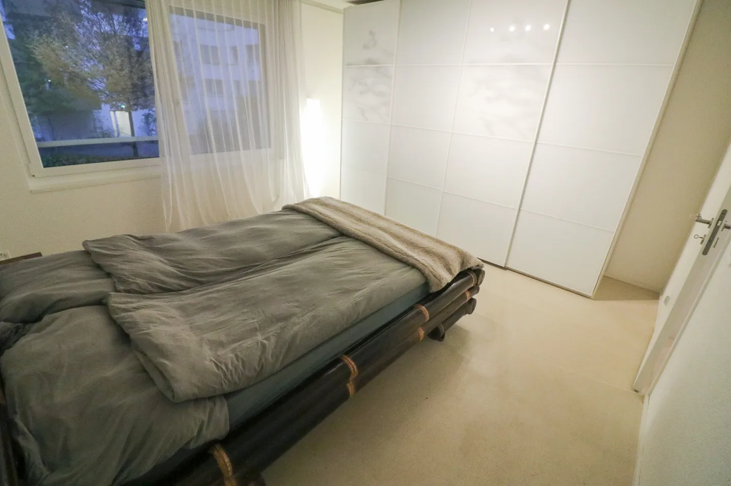 APPARTEMENT 3½ PIÈCES À DÜBENDORF (ZH), MEUBLÉ, TEMPORAIRE - Photo 3 sur 5