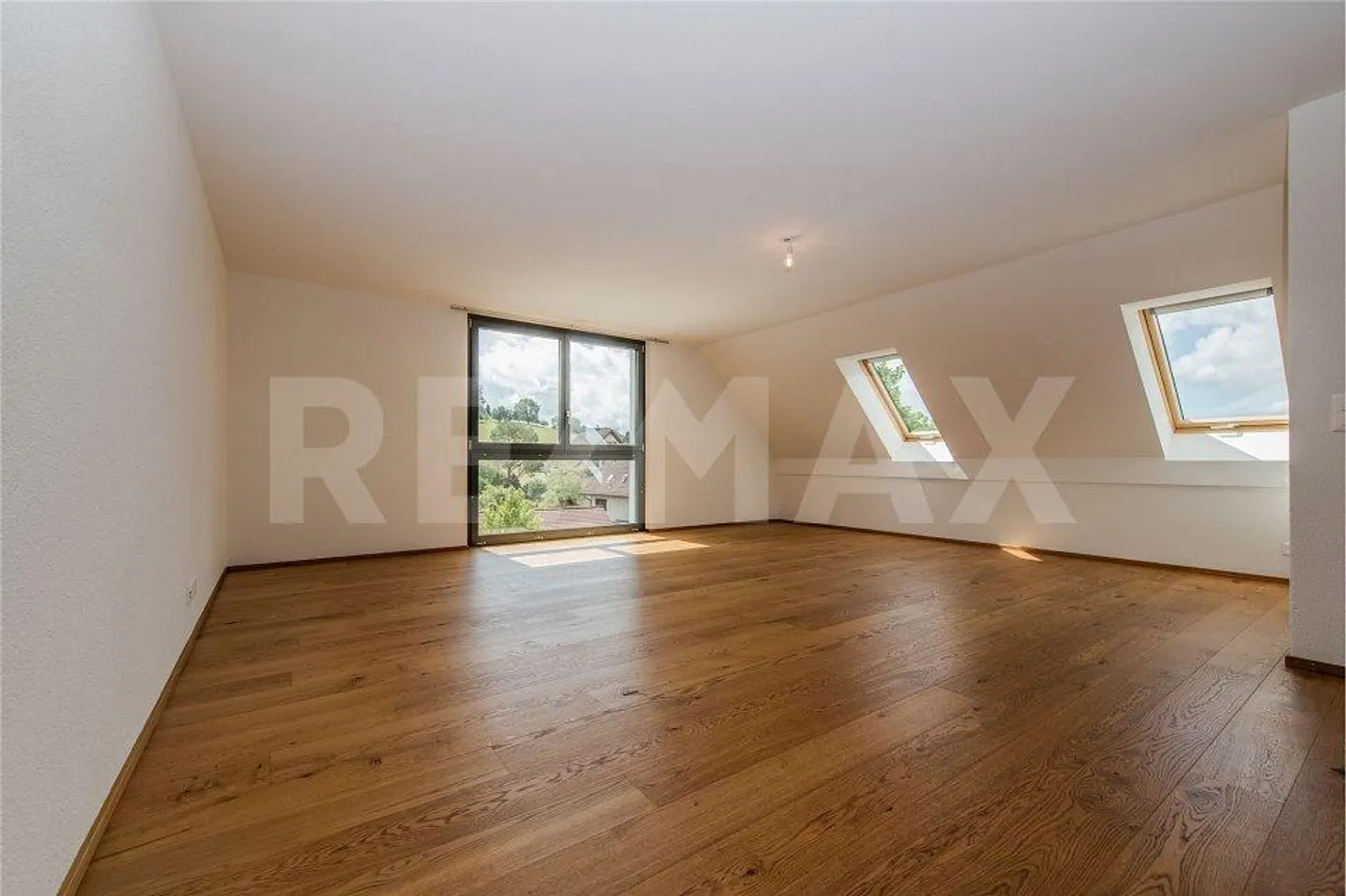 Appartement Minergie de 4½ pièces de haute qualité avec vue - Photo 4 sur 12
